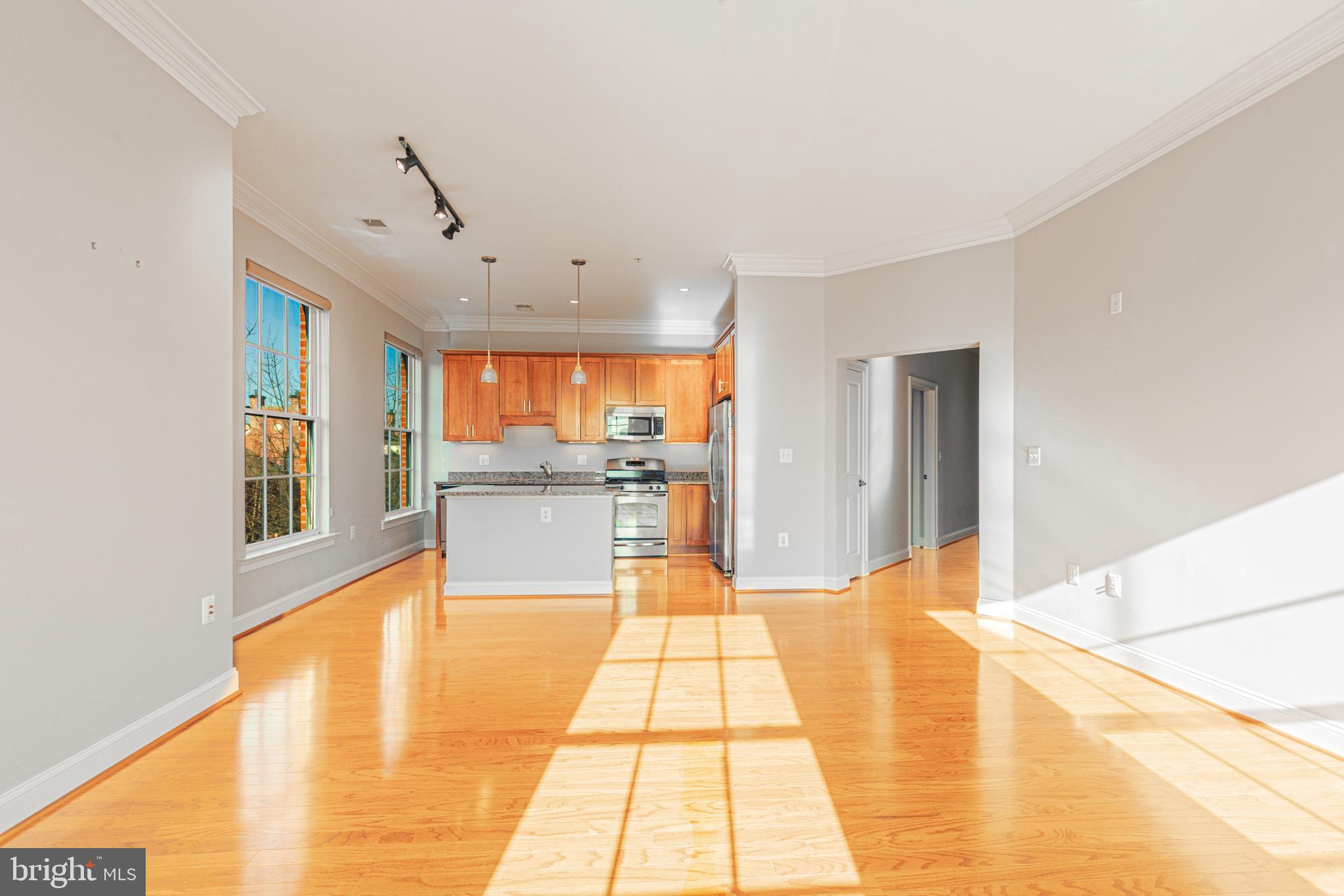 ABINGDON ROW - Residential Lease