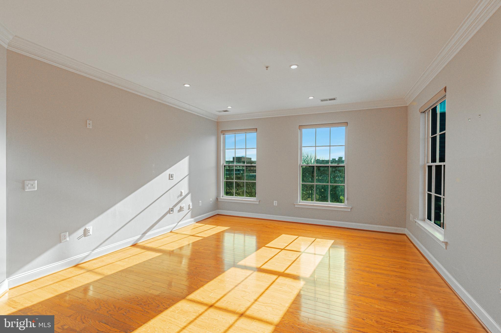 ABINGDON ROW - Residential Lease