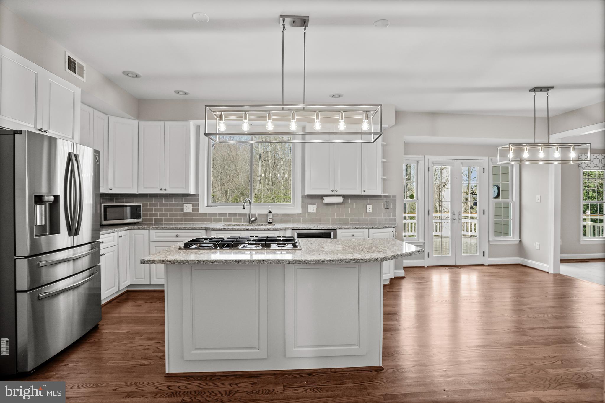 RESTON - Residential