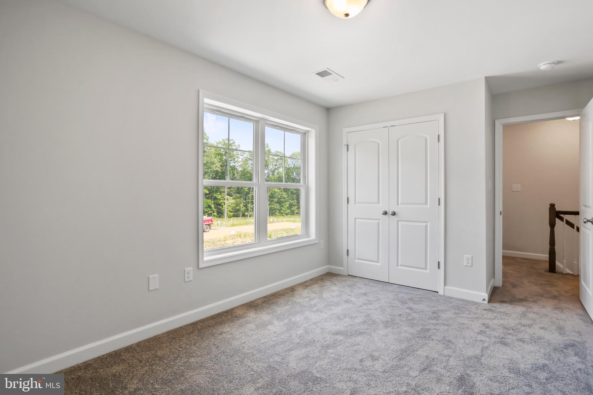 MIDDLE CREEK VISTAS - Residential