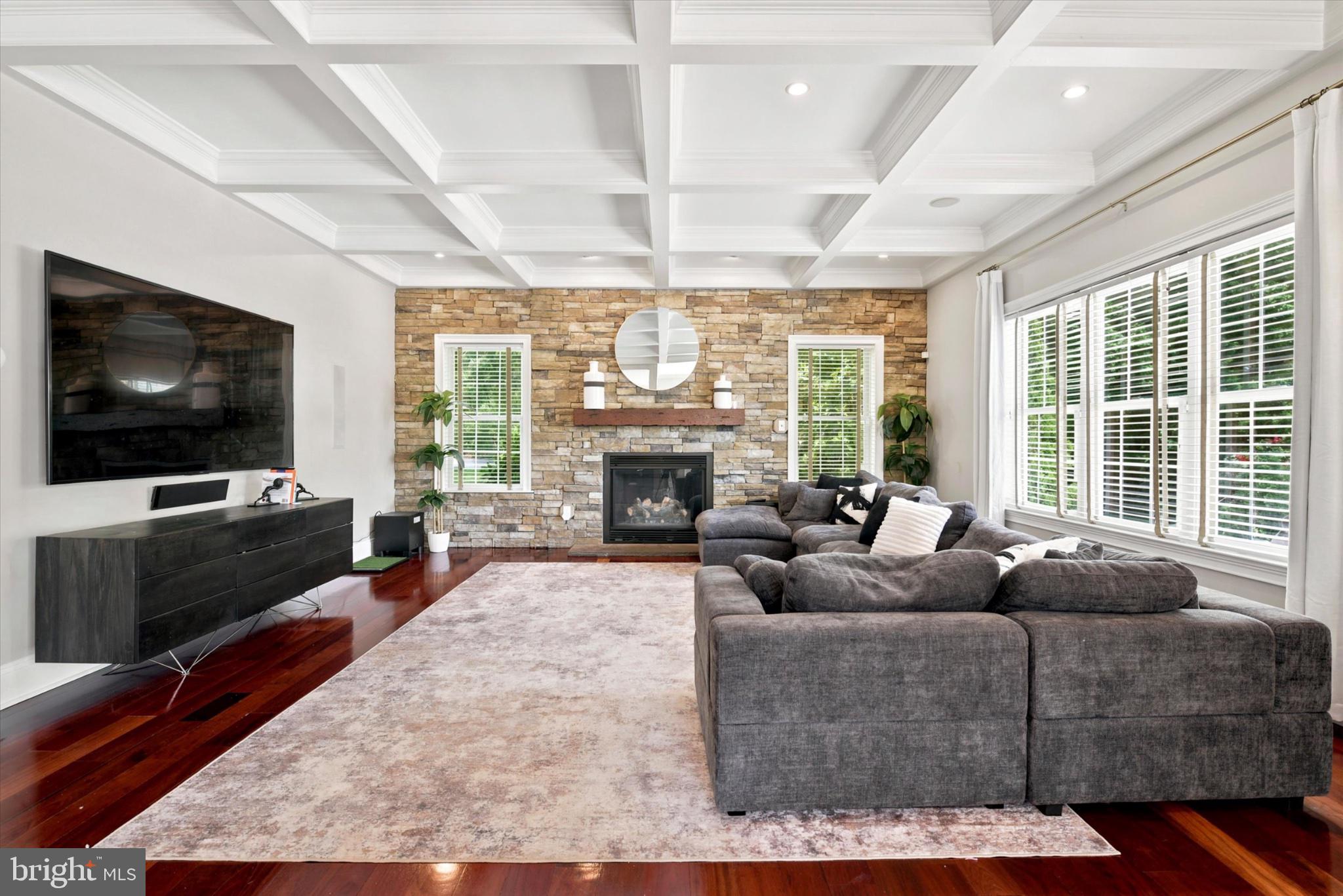 DARLINGTON POINTE - Residential