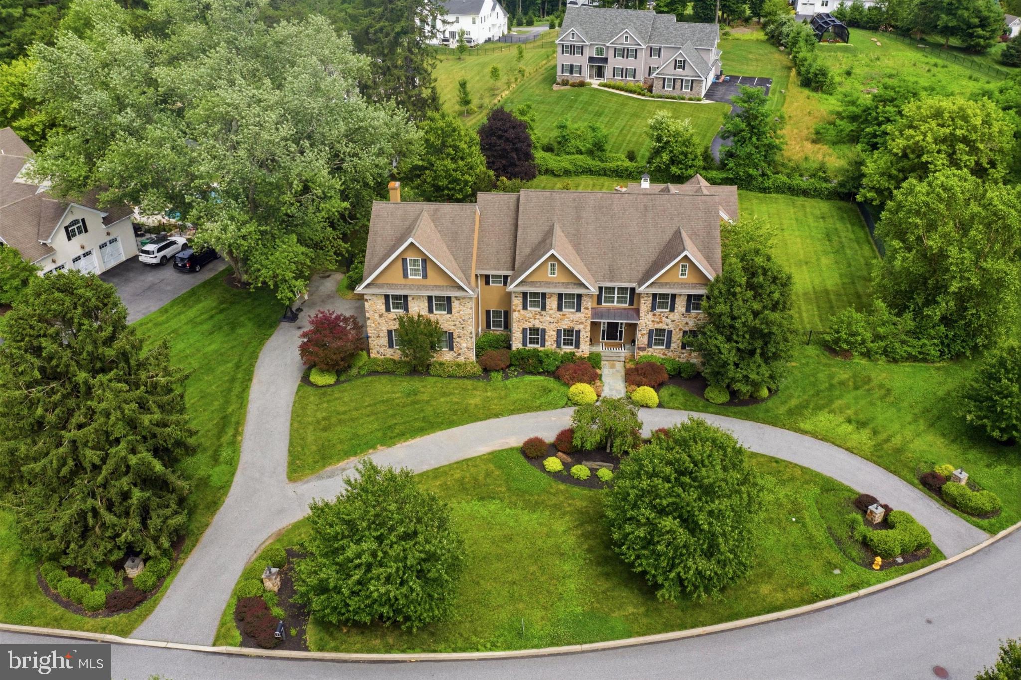 DARLINGTON POINTE - Residential