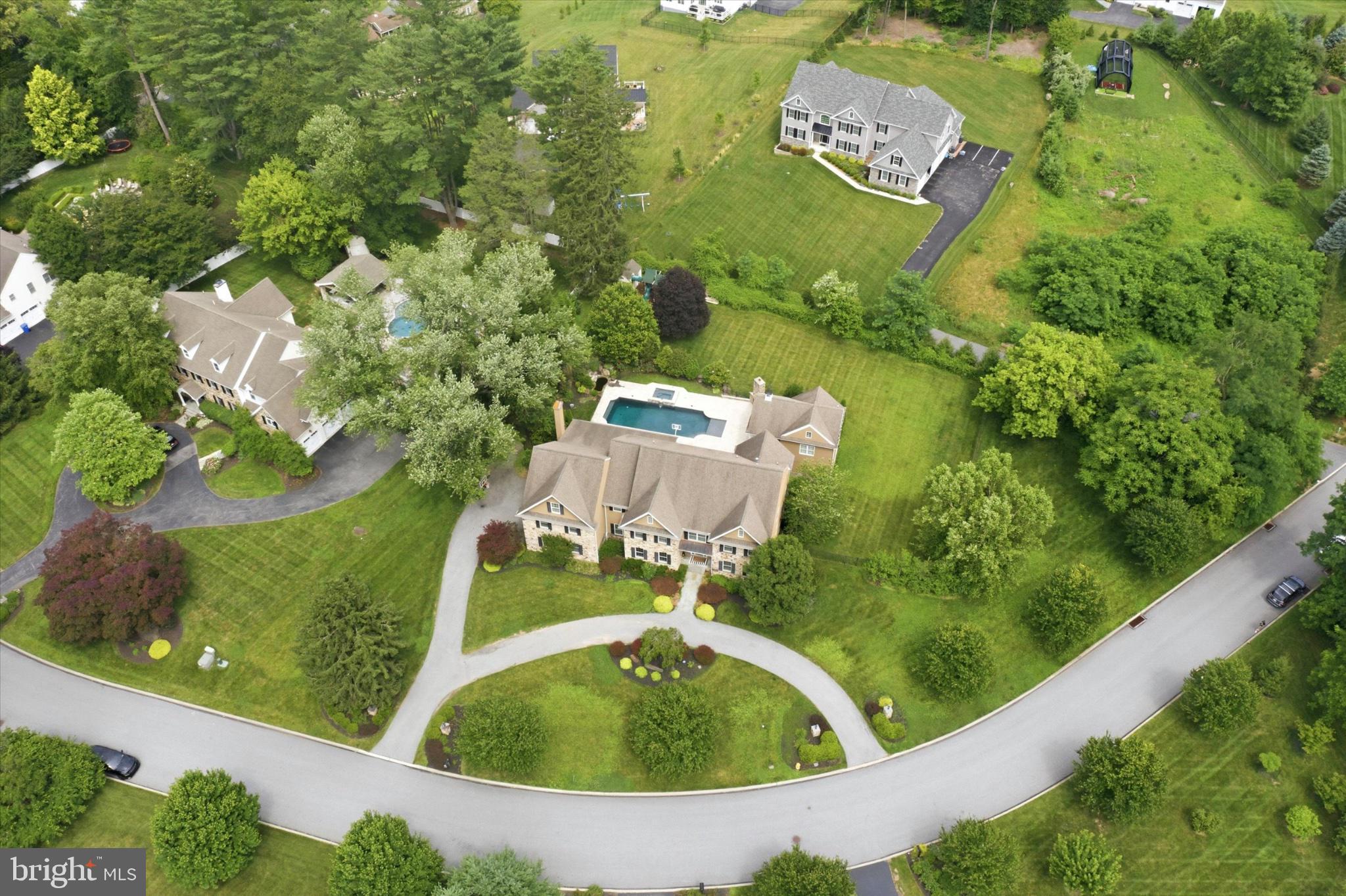 DARLINGTON POINTE - Residential
