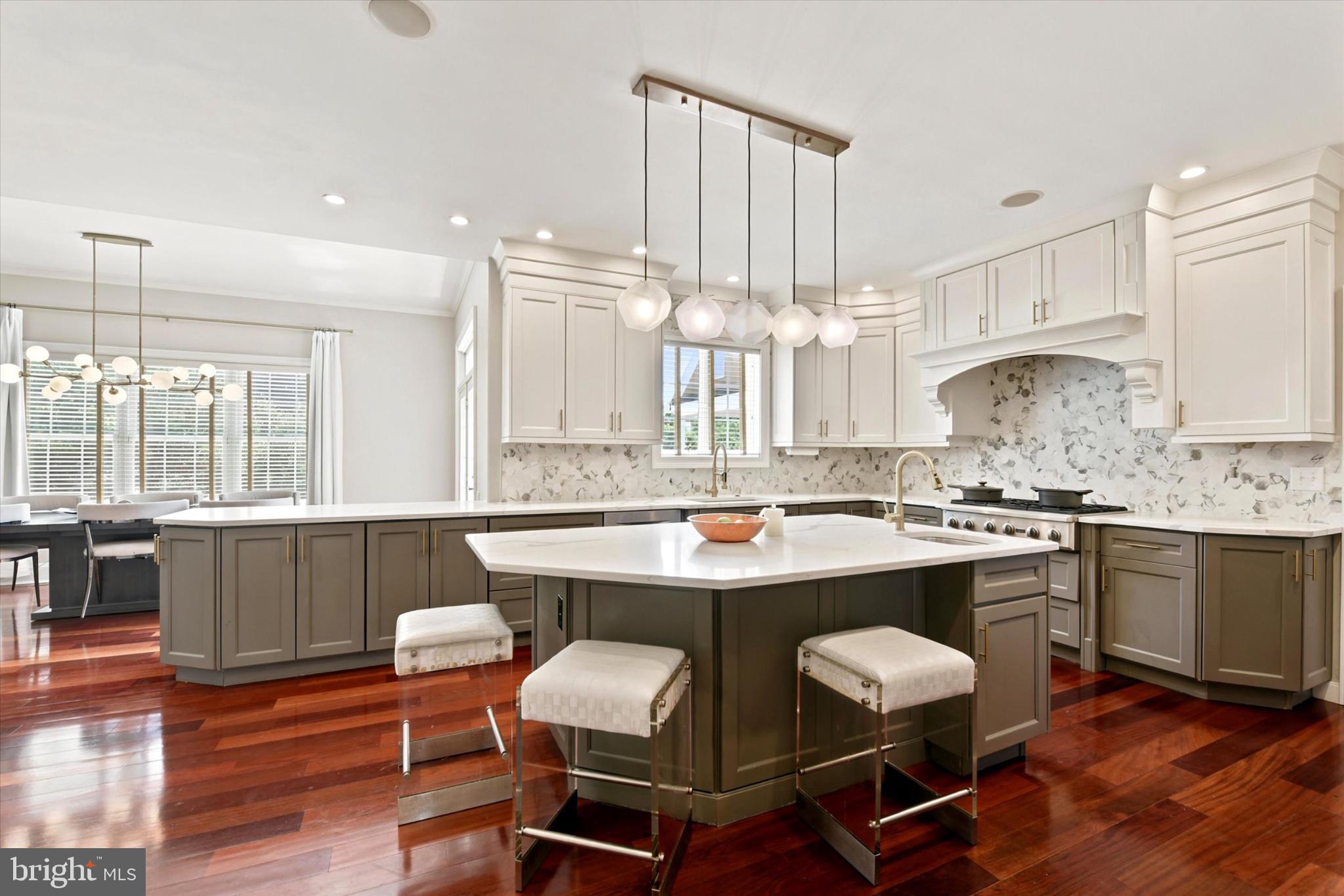 DARLINGTON POINTE - Residential