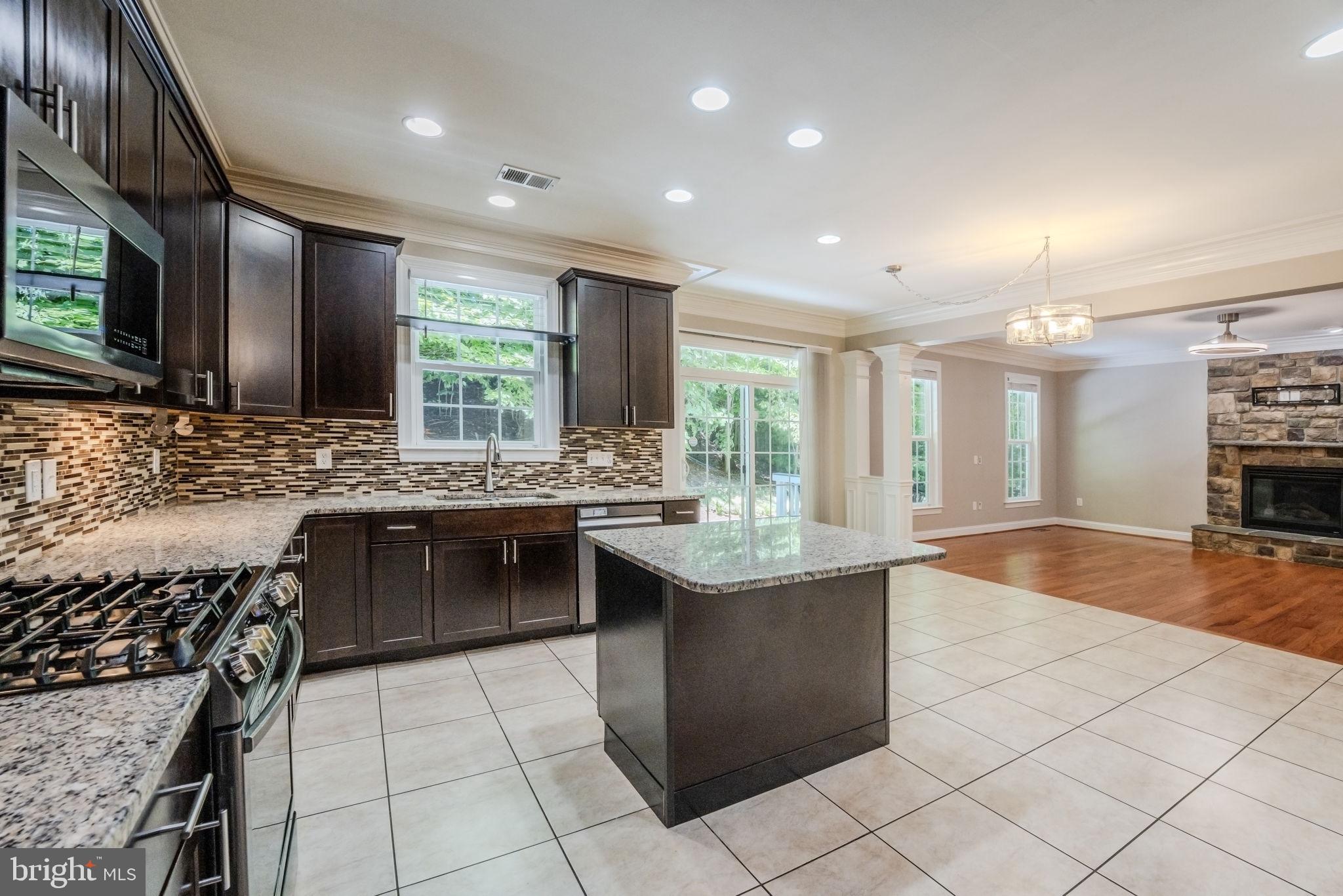 YORKSHIRE ACRES - Residential