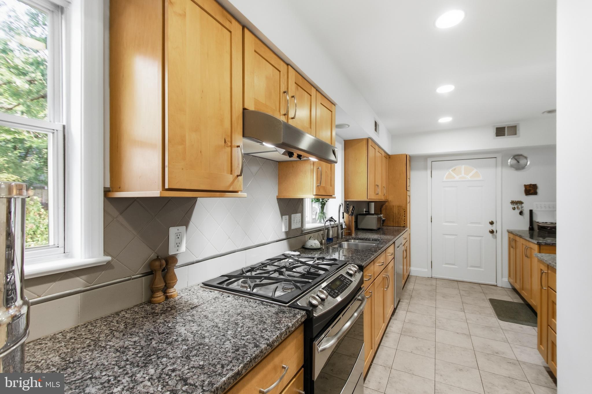 GREENWAY DOWNS - Residential