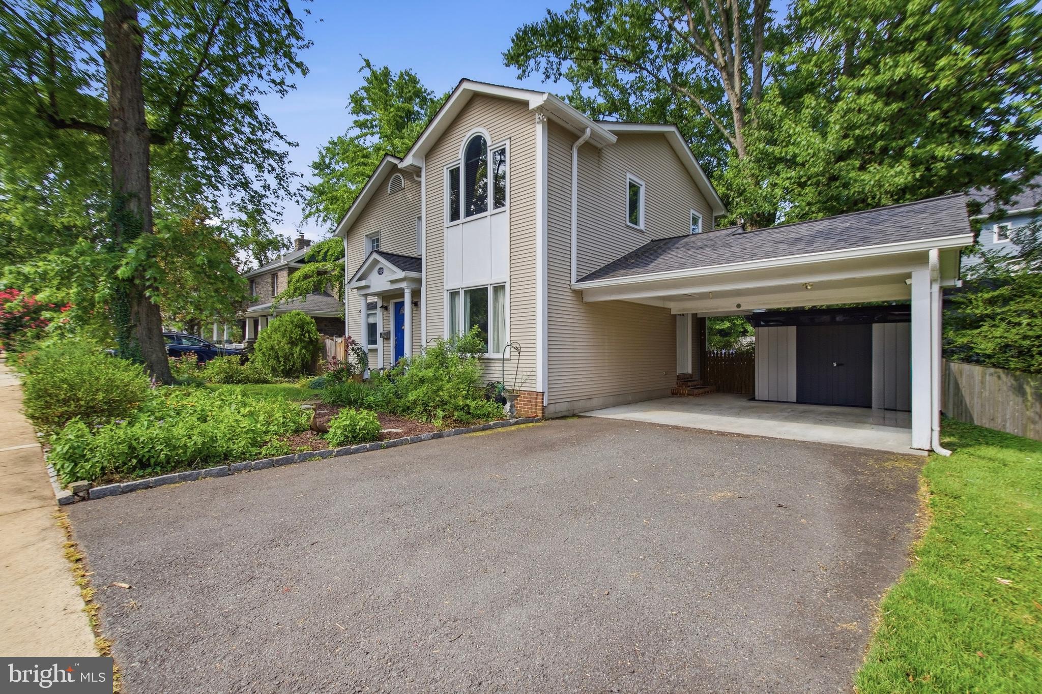 GREENWAY DOWNS - Residential