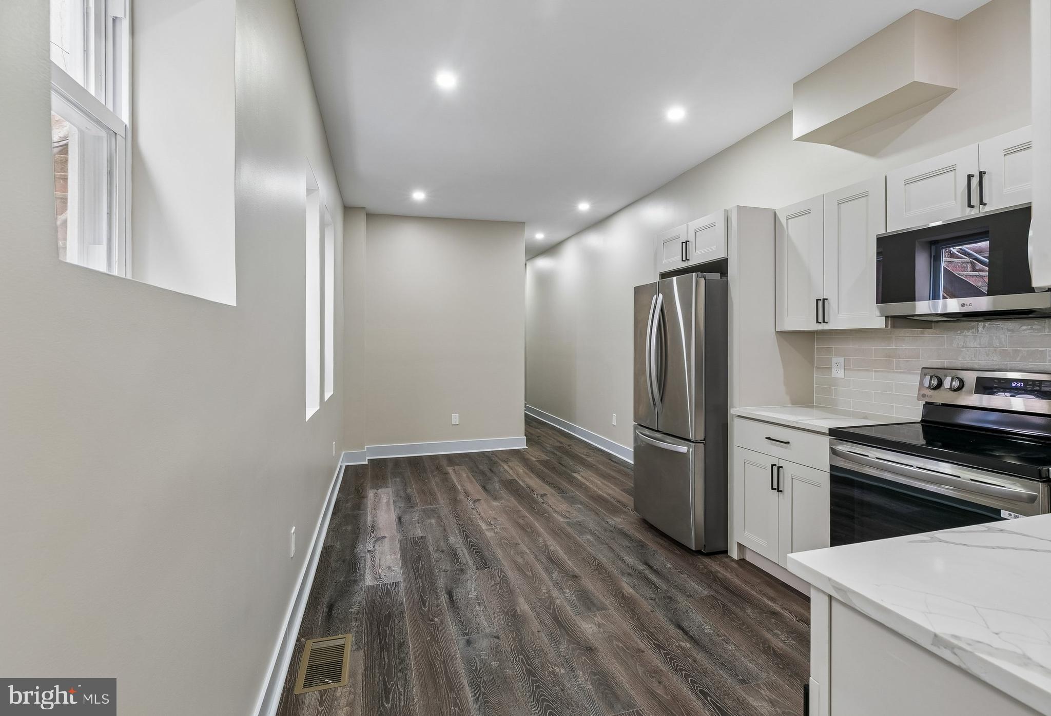 CARROLL PARK - Residential Income