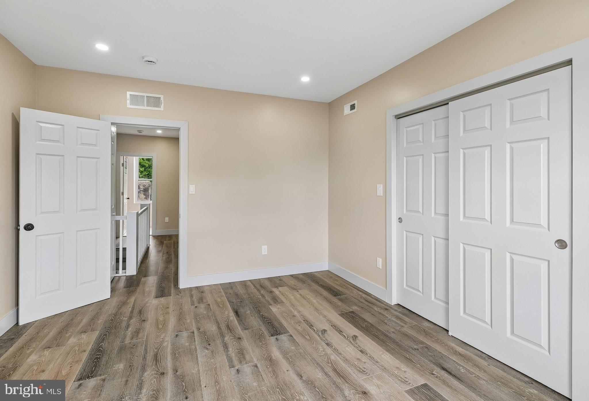 CARROLL PARK - Residential Income