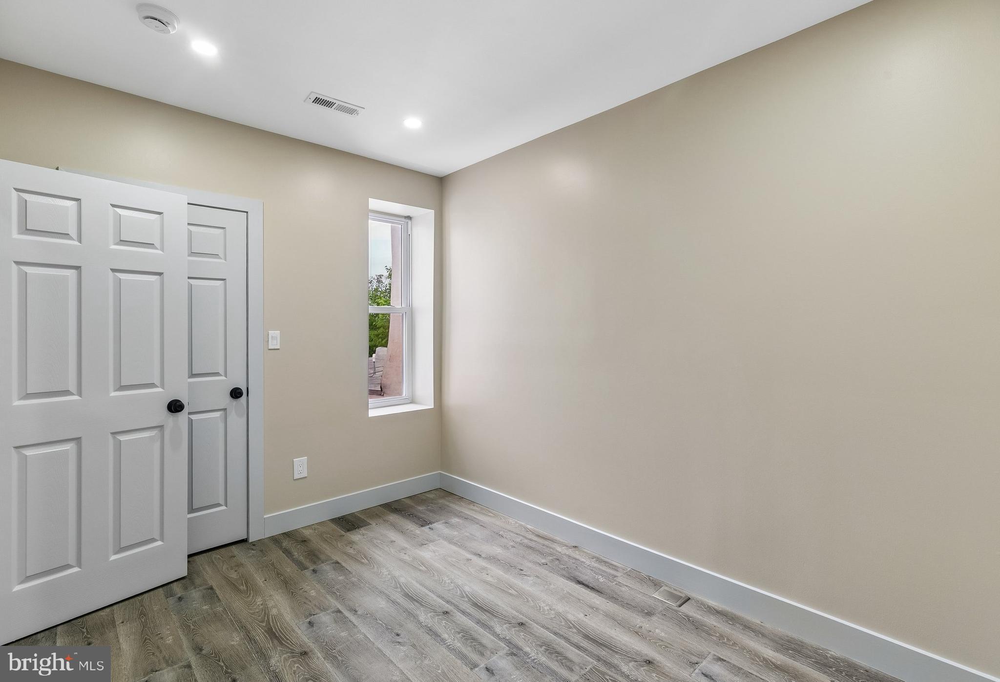 CARROLL PARK - Residential Income