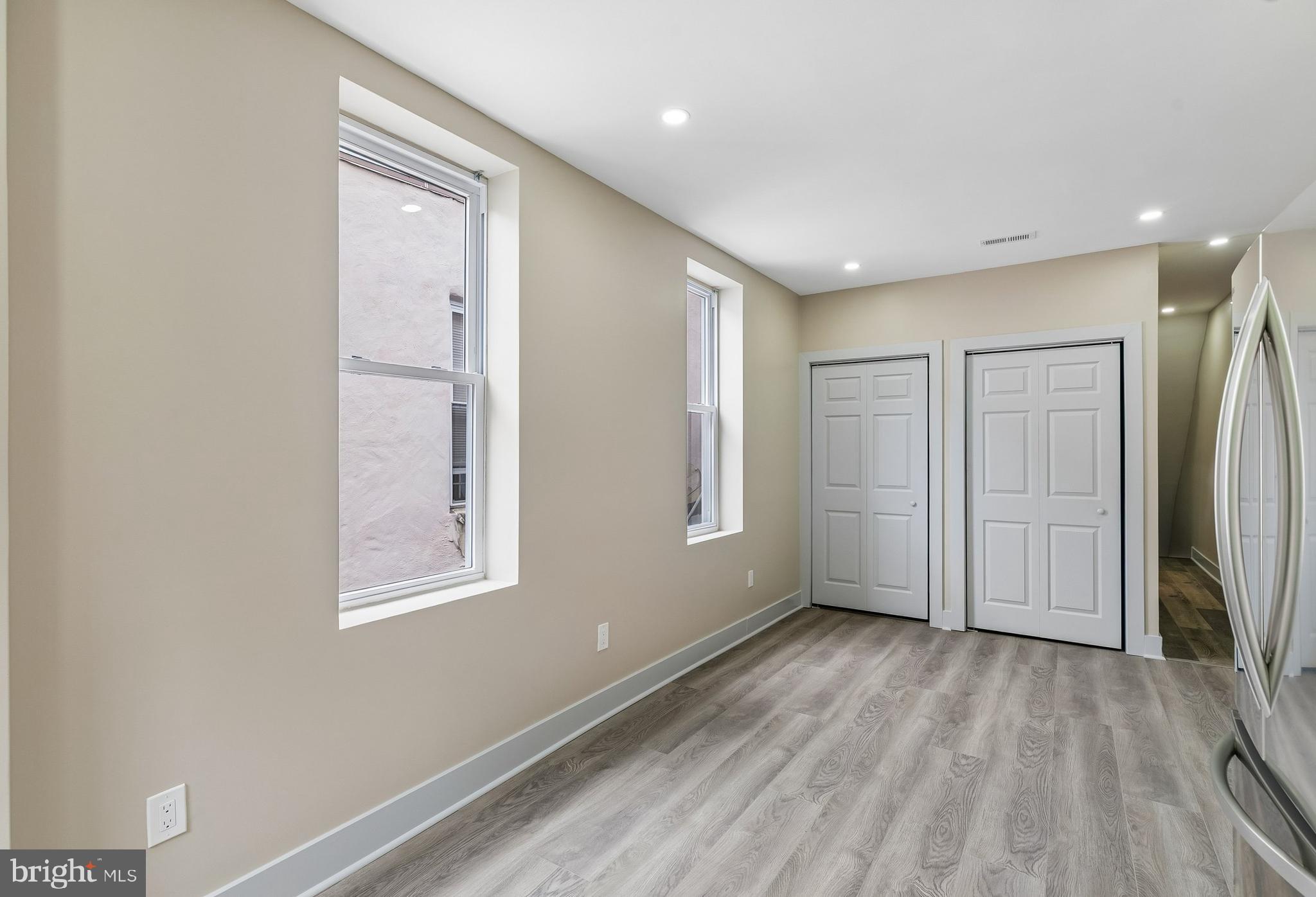 CARROLL PARK - Residential Income