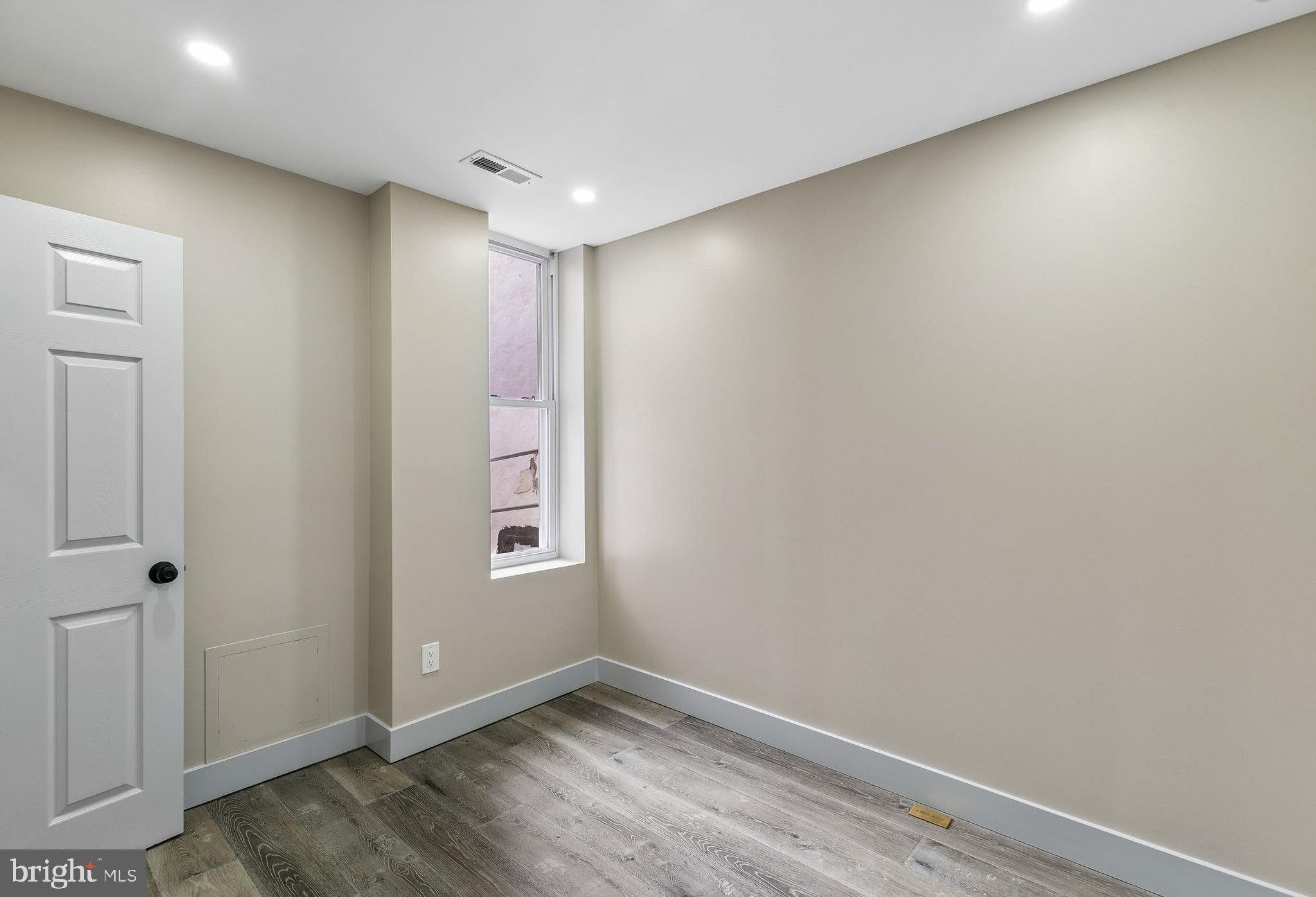 CARROLL PARK - Residential Income