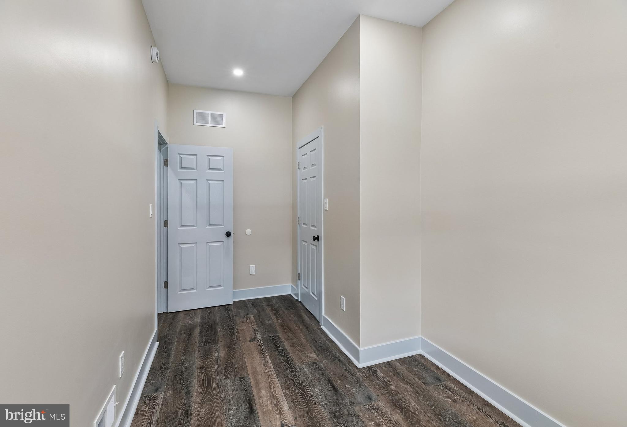 CARROLL PARK - Residential Income