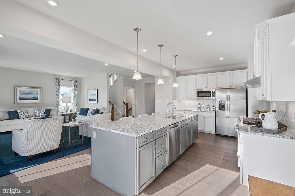 THE LAKES AT MARTINSBURG - Residential