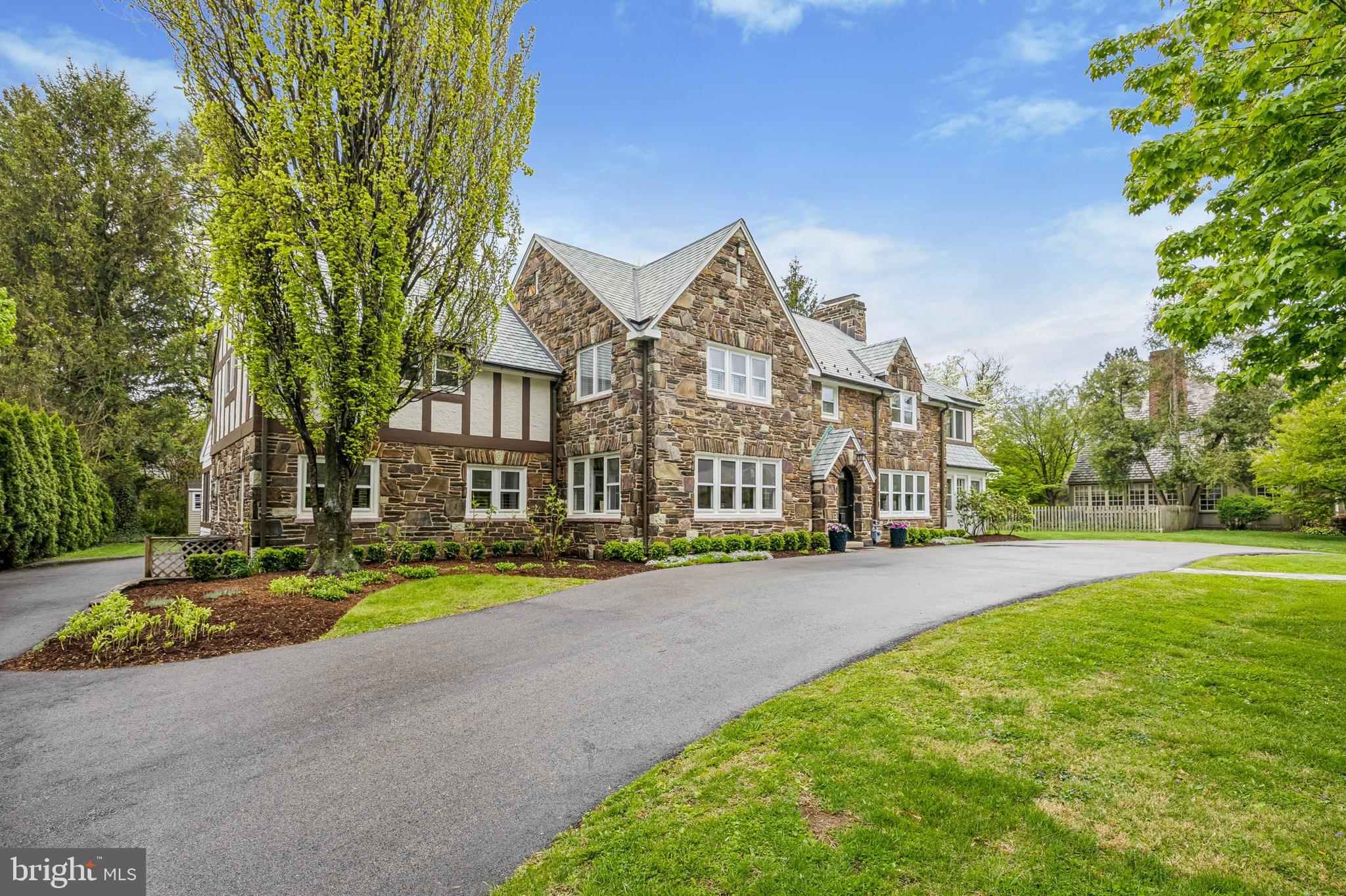 MERION STATION - Residential