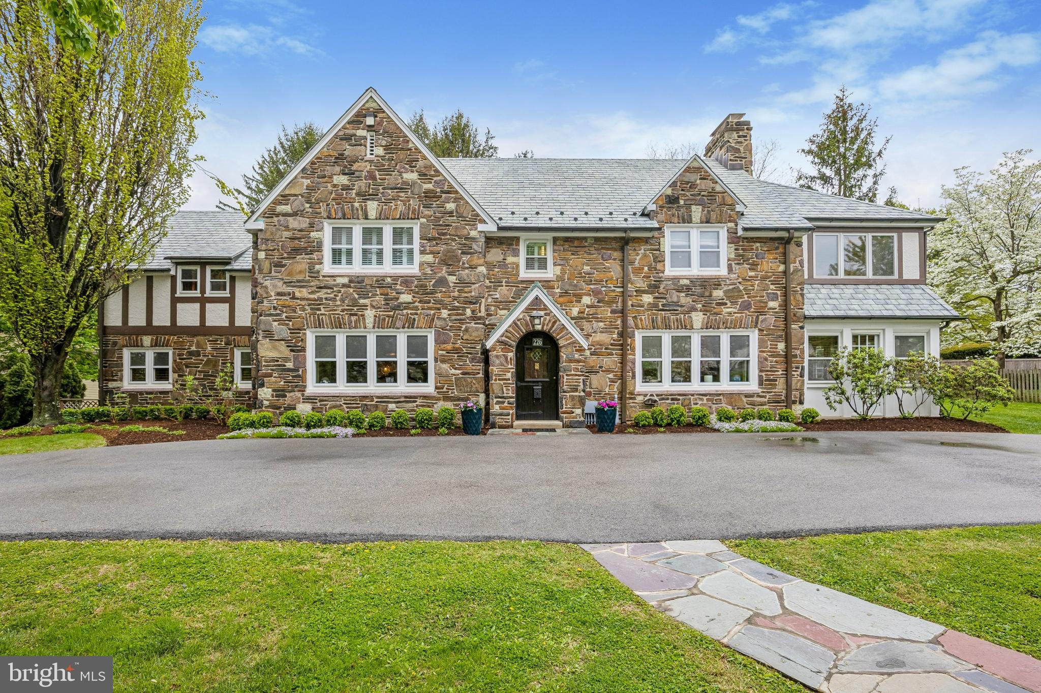 MERION STATION - Residential