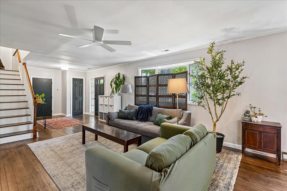 AVALON SHORES - Residential