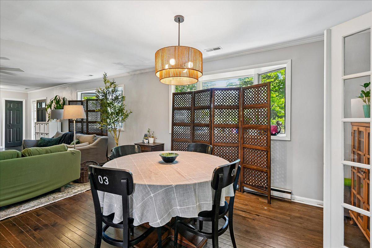 AVALON SHORES - Residential