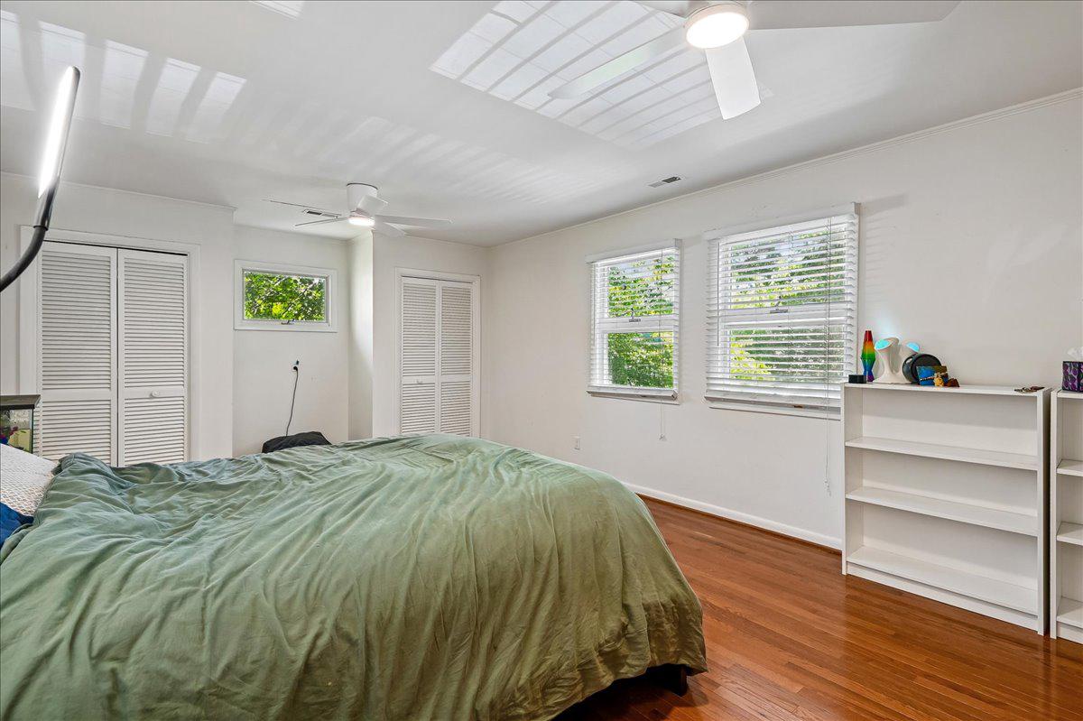 AVALON SHORES - Residential