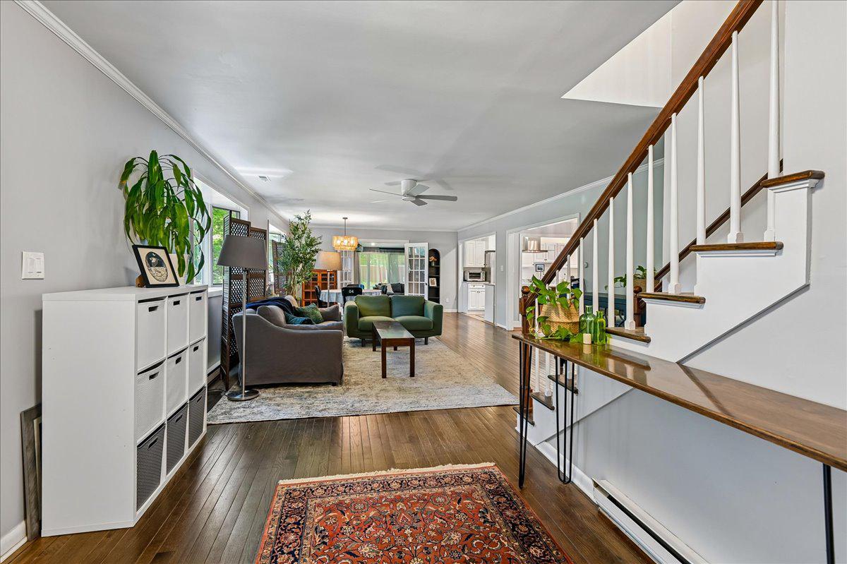 AVALON SHORES - Residential