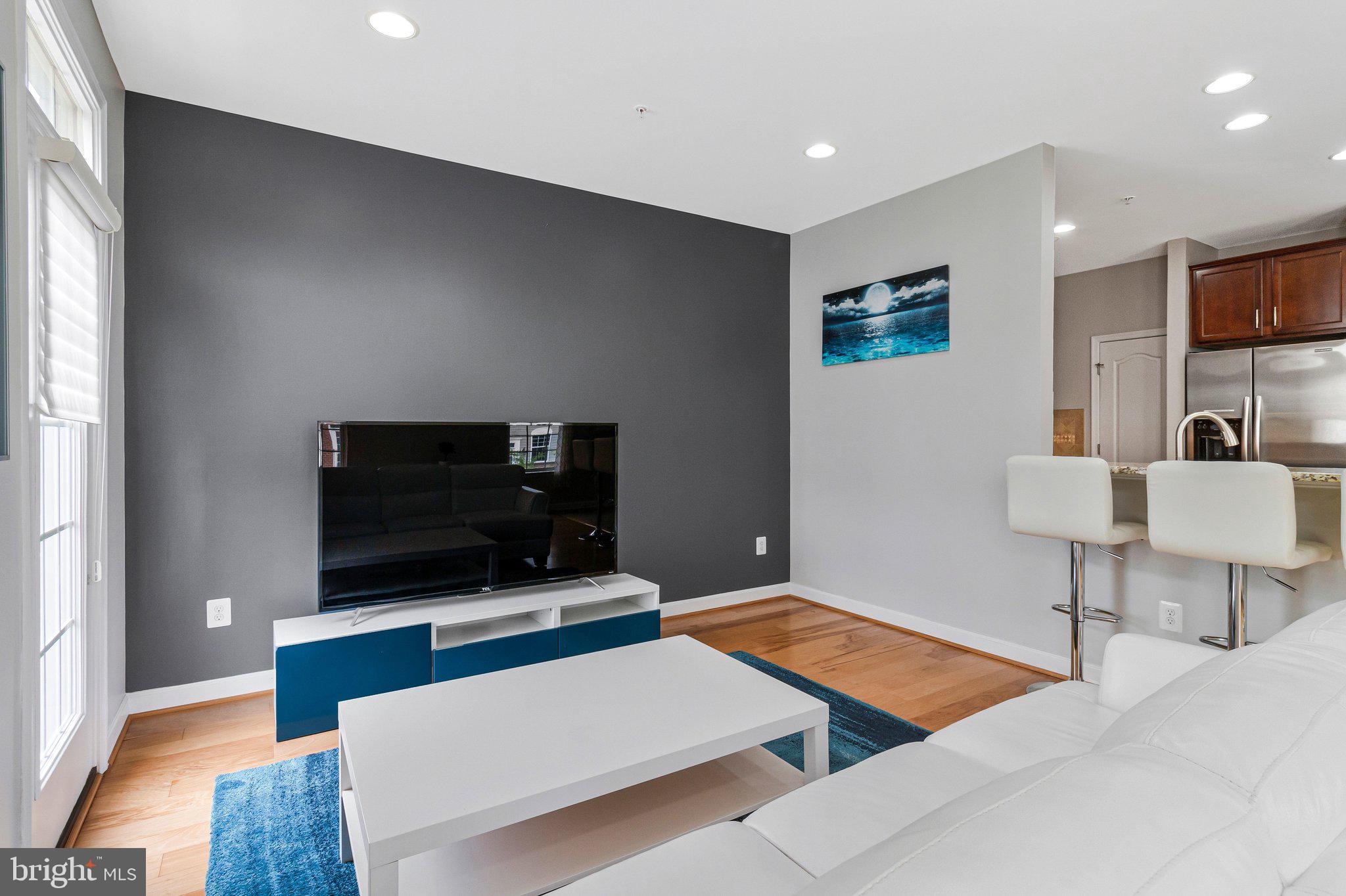 LEESBOROUGH - Residential