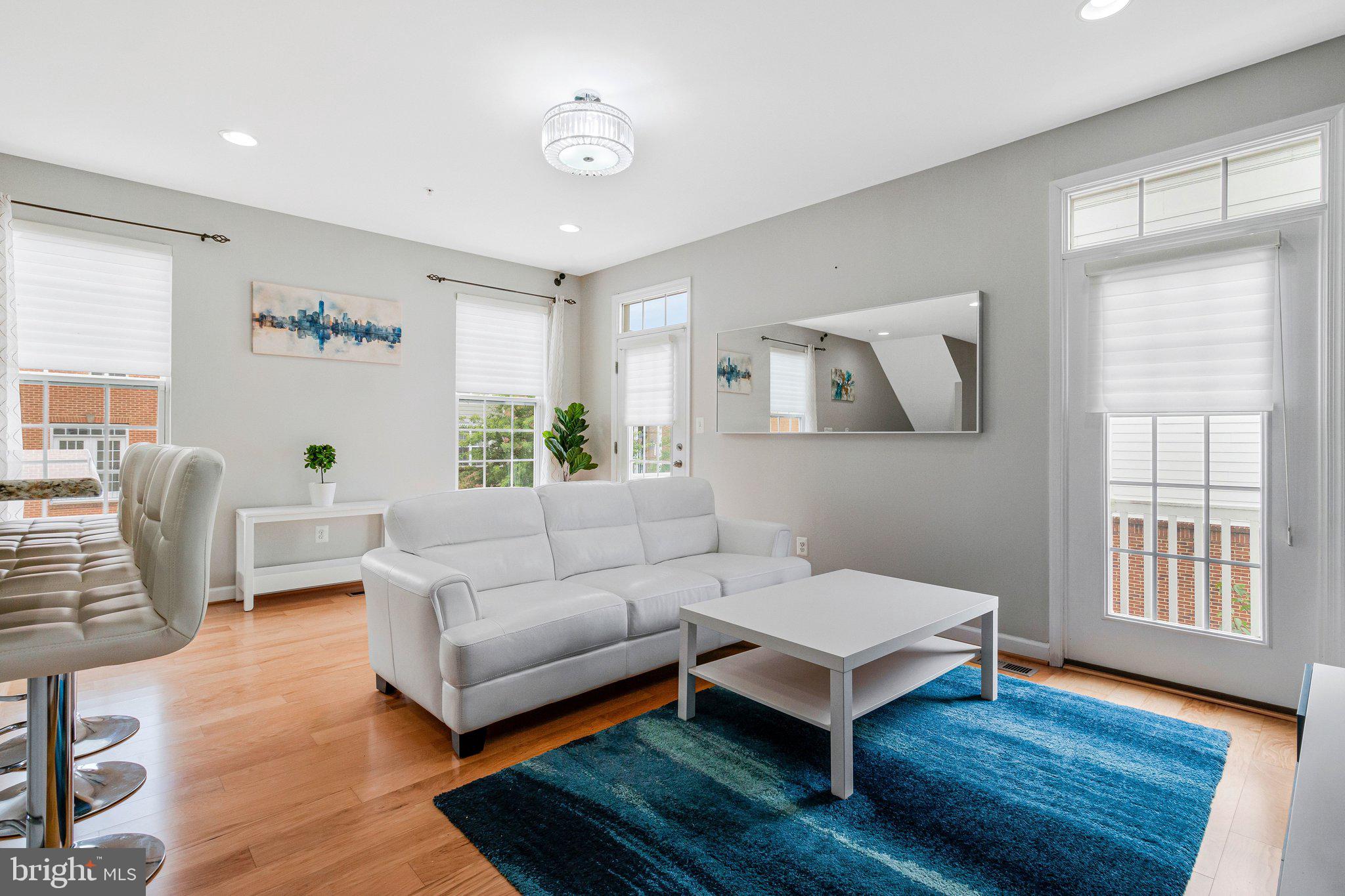 LEESBOROUGH - Residential
