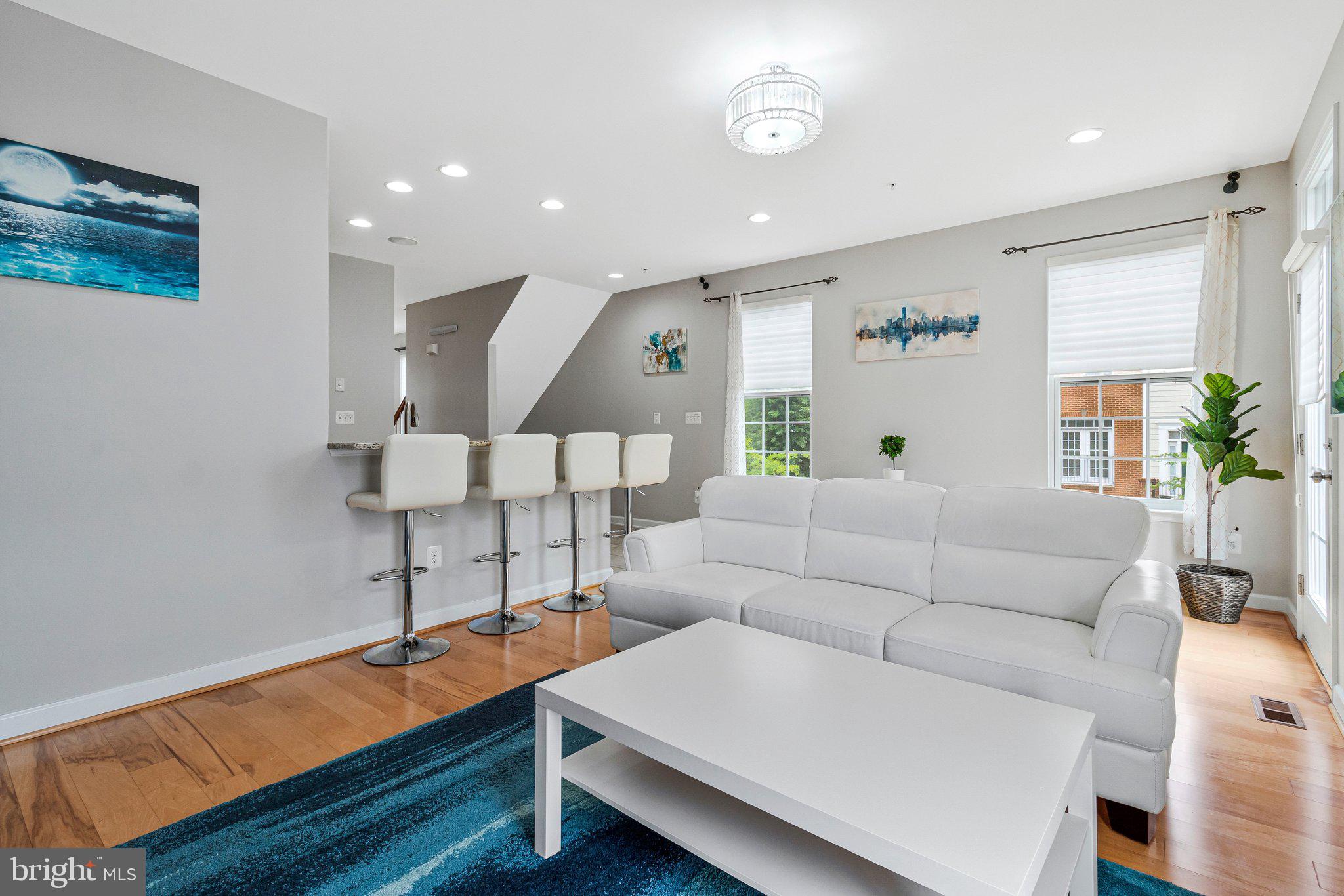 LEESBOROUGH - Residential