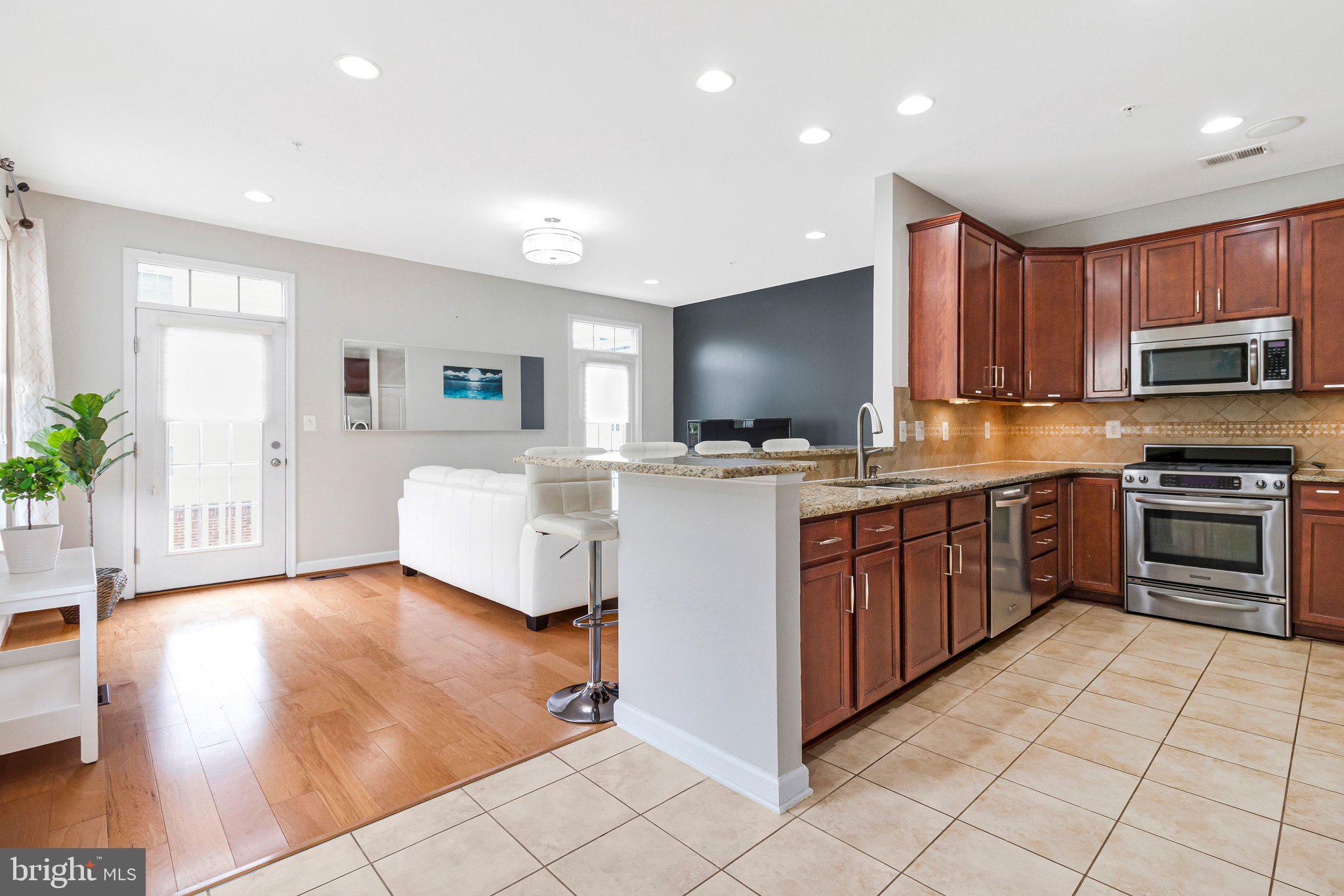 LEESBOROUGH - Residential