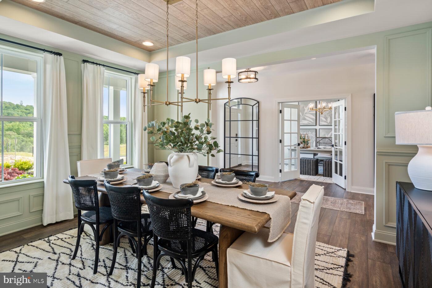 THE MEADOWS AT LONGVIEW - Residential