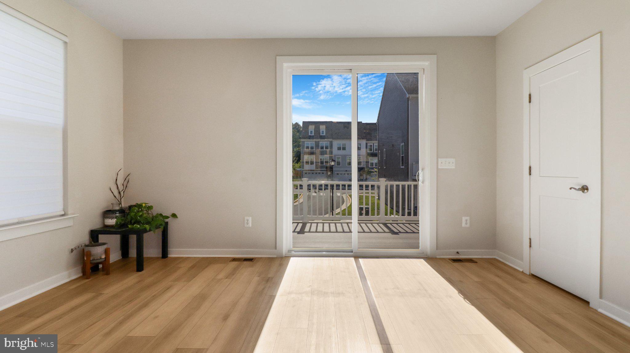 ARCOLA - Residential