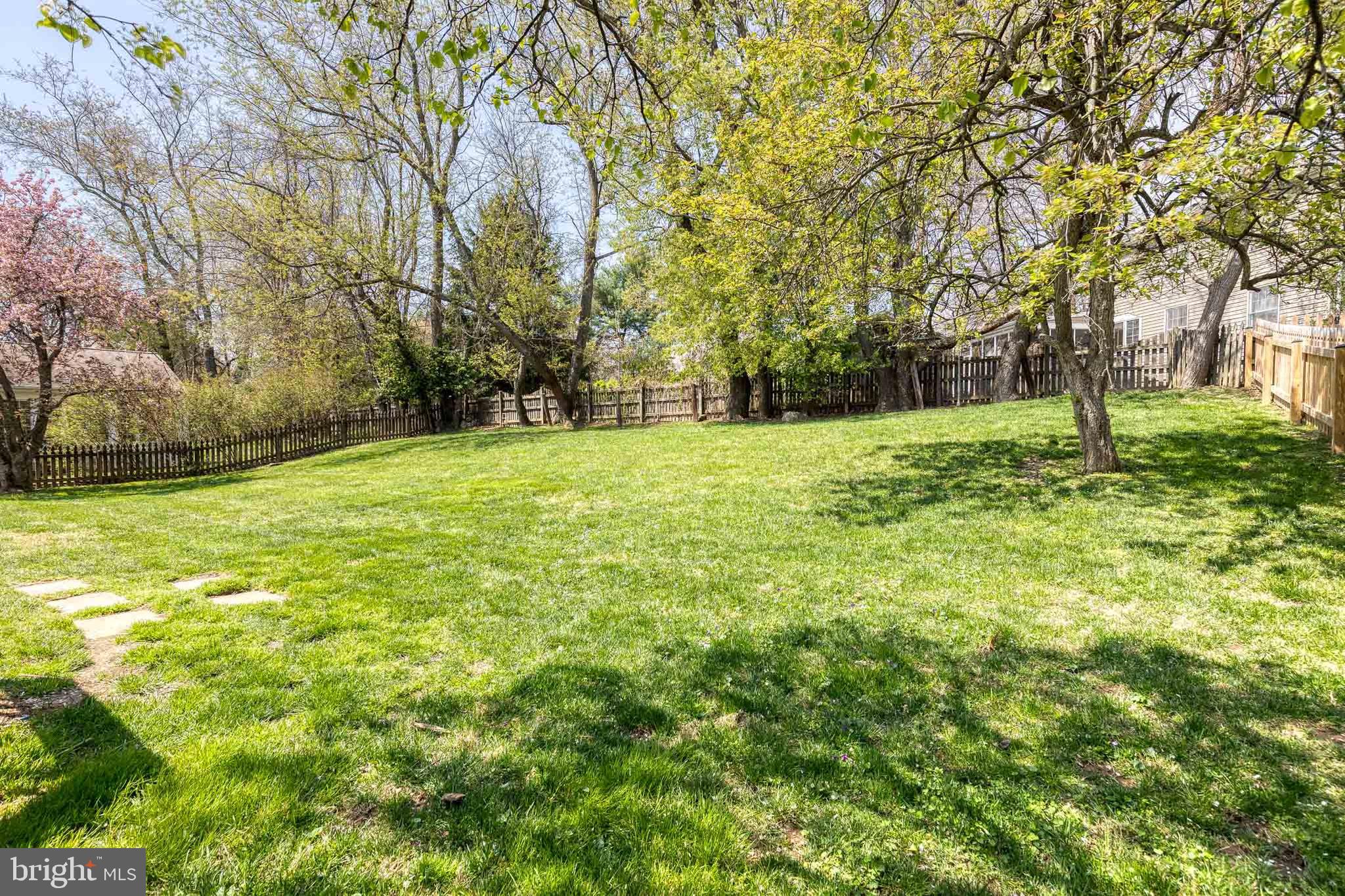 LONG MEADOW - Residential
