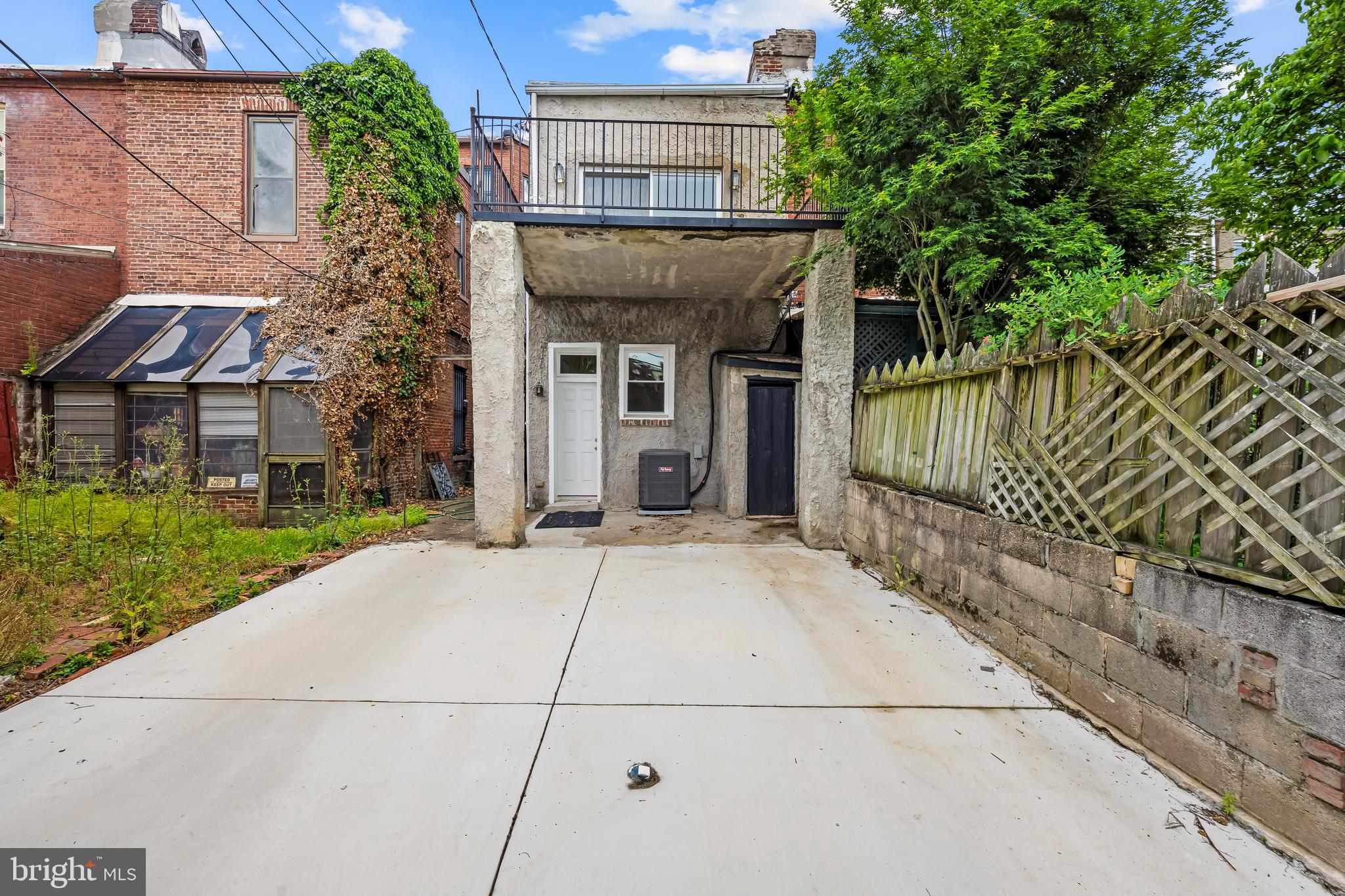 RESERVOIR HILL - Residential