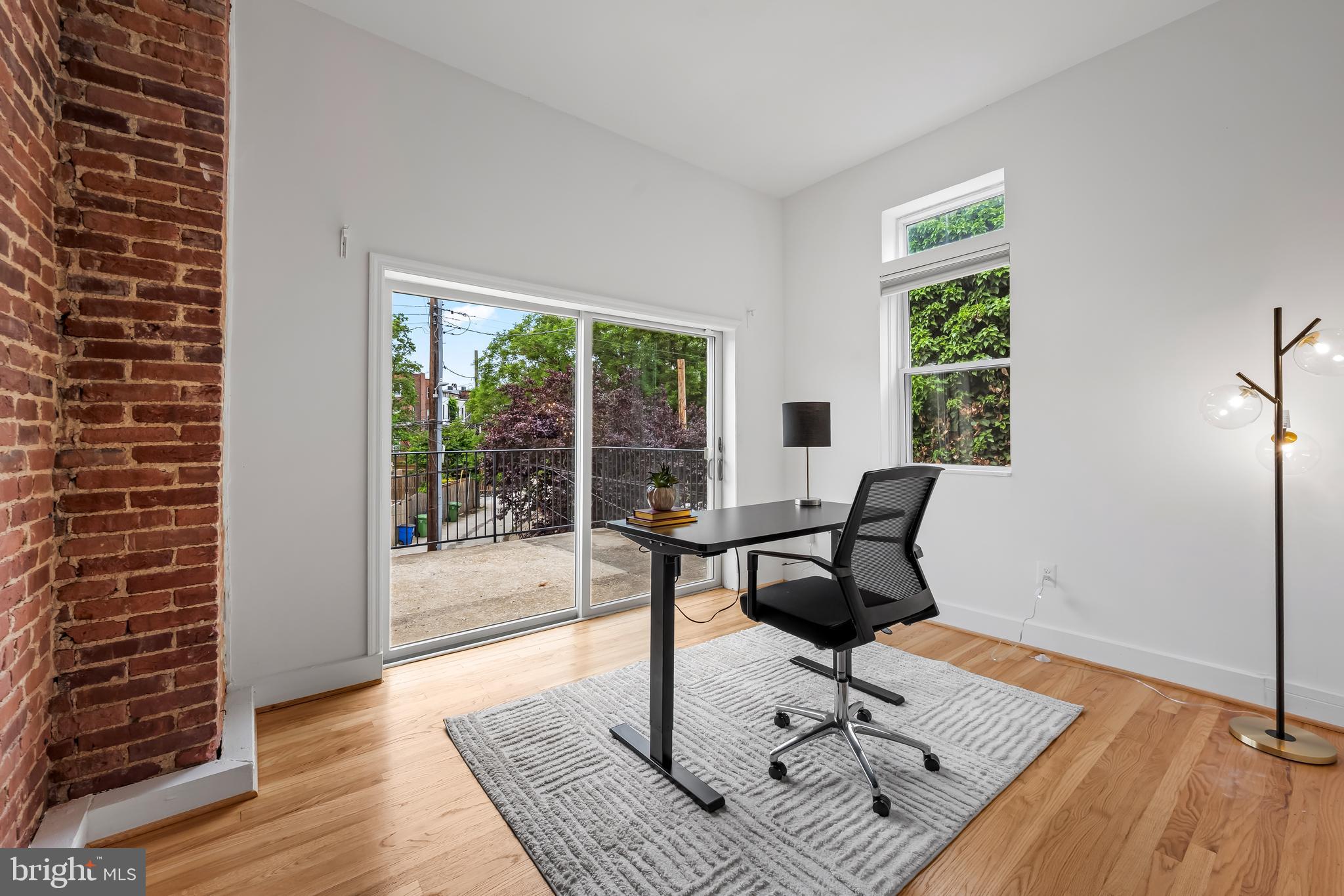 RESERVOIR HILL - Residential