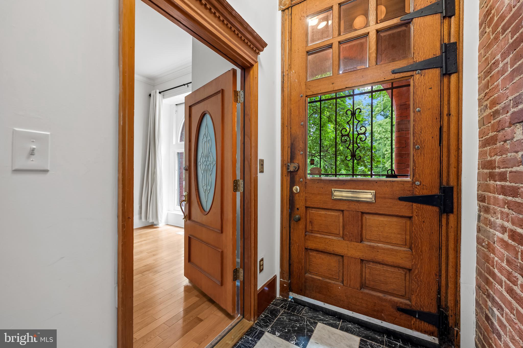 RESERVOIR HILL - Residential