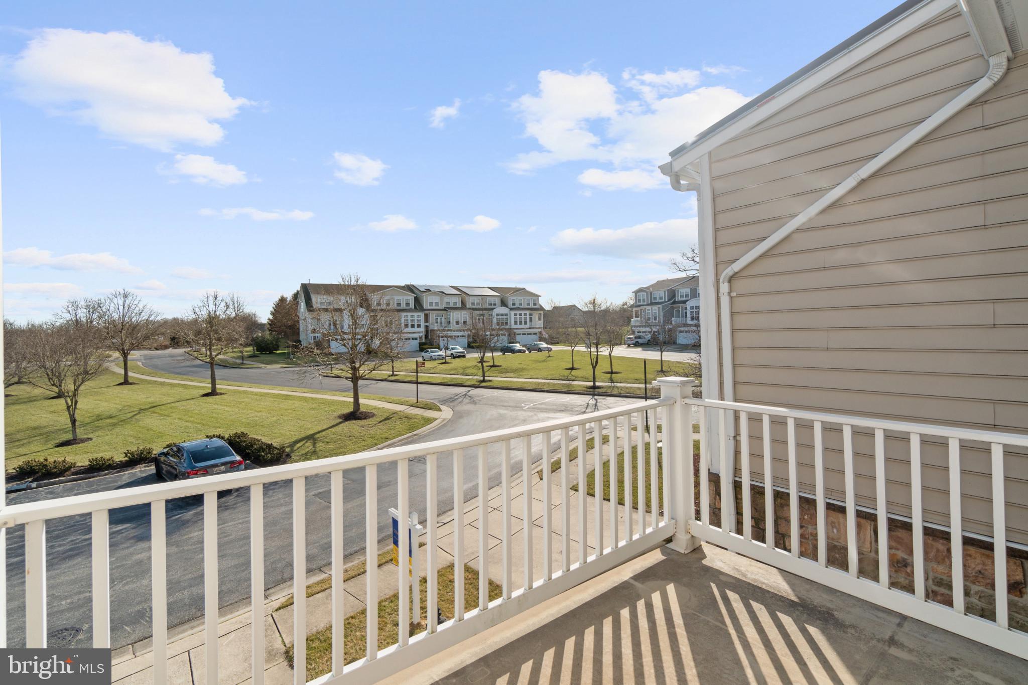 STONE LAKE - Residential