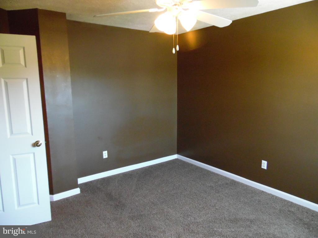 ST CHARLES DORCHESTER - Residential Lease