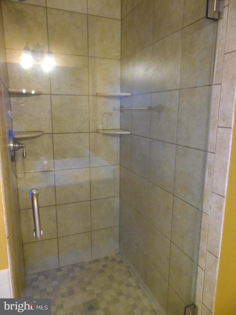 ST CHARLES DORCHESTER - Residential Lease