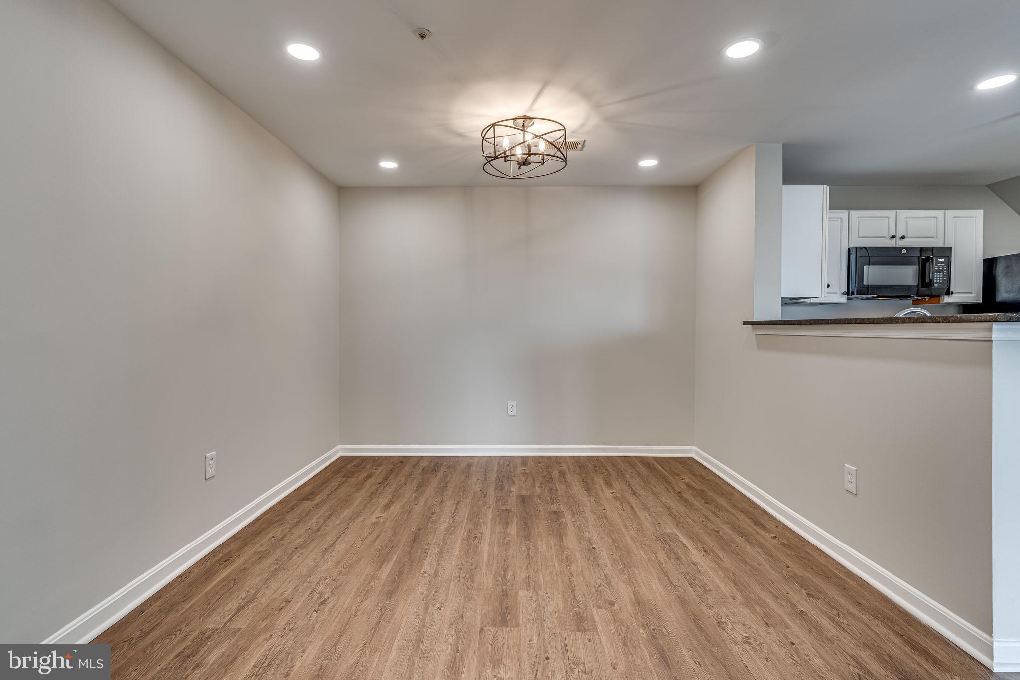 SUMMERHOUSE II CONDO - Residential Lease