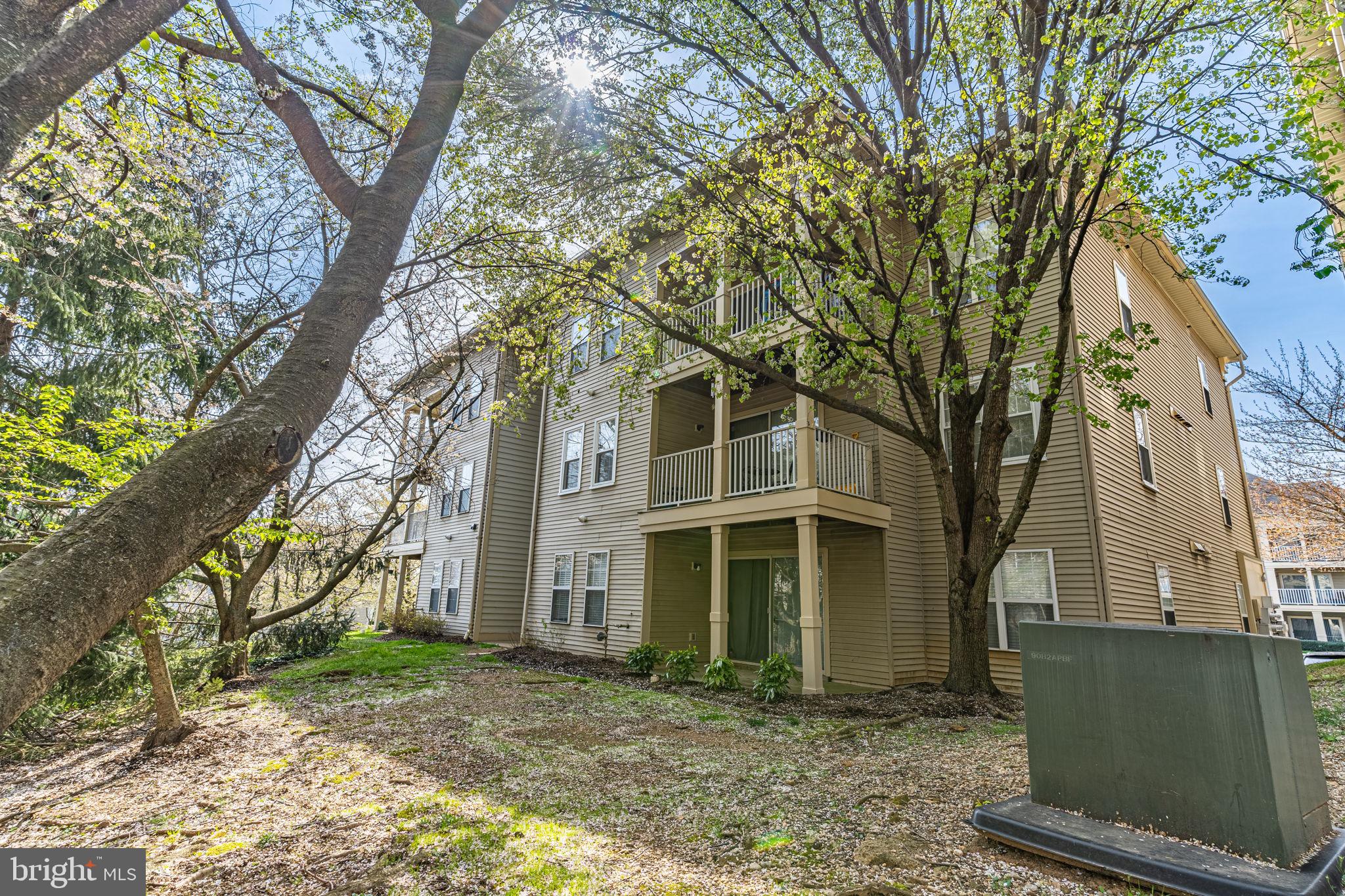 SUMMERHOUSE II CONDO - Residential Lease