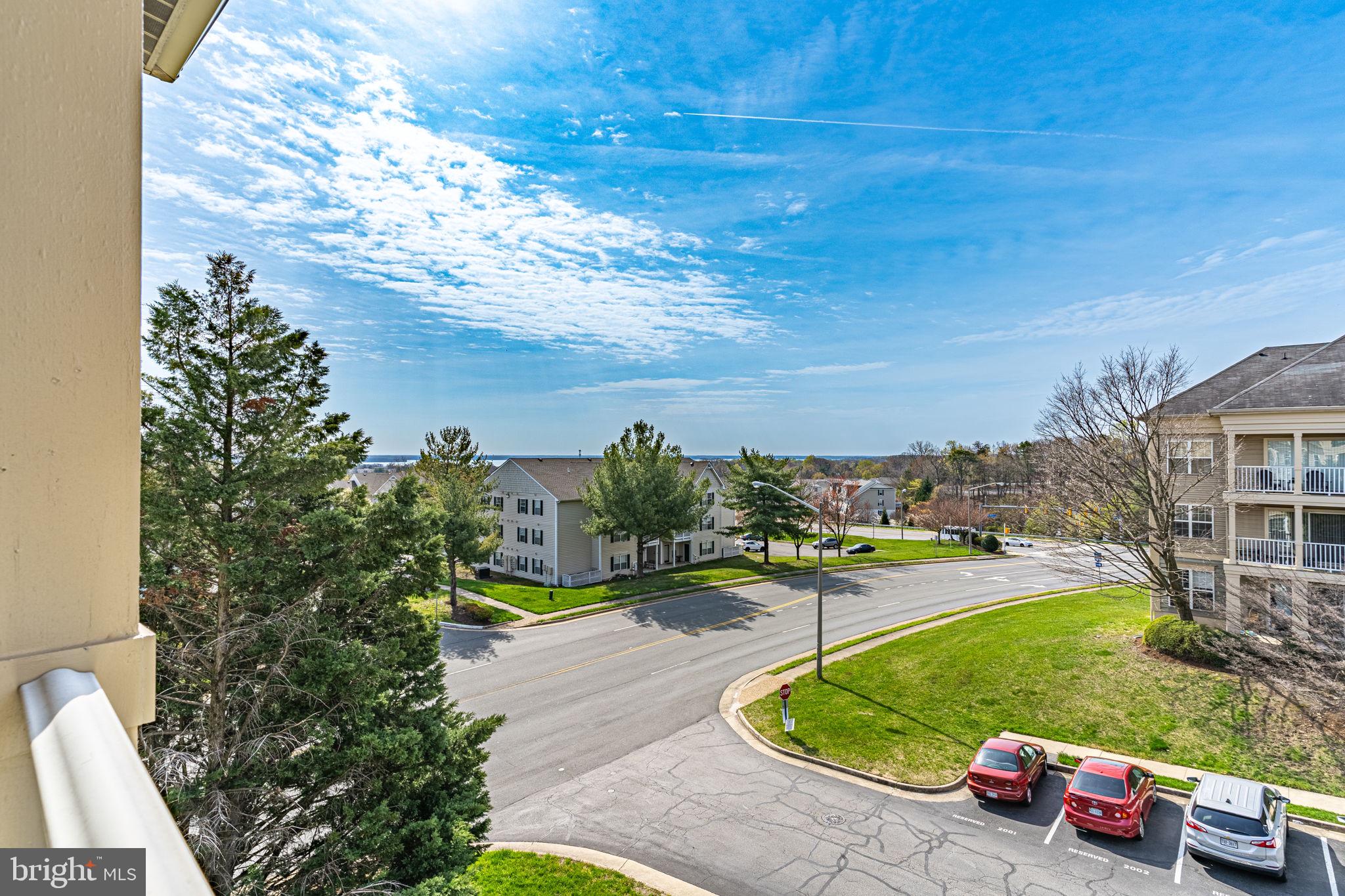 SUMMERHOUSE II CONDO - Residential Lease