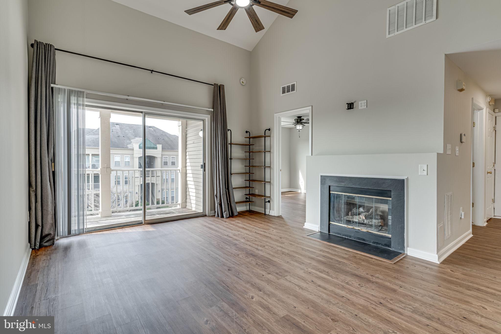 SUMMERHOUSE II CONDO - Residential Lease