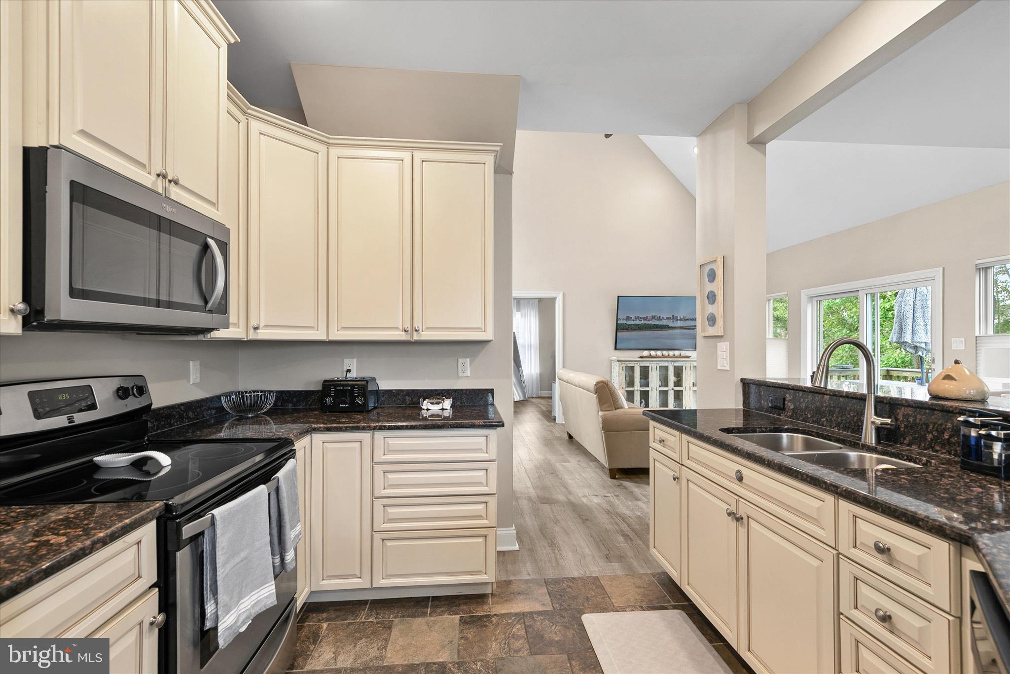 BETHANY BAY - Residential