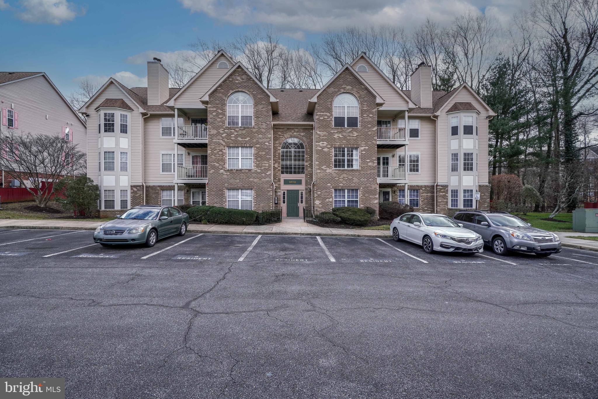 LAKE POINTE AT TOWN CENTER - Residential