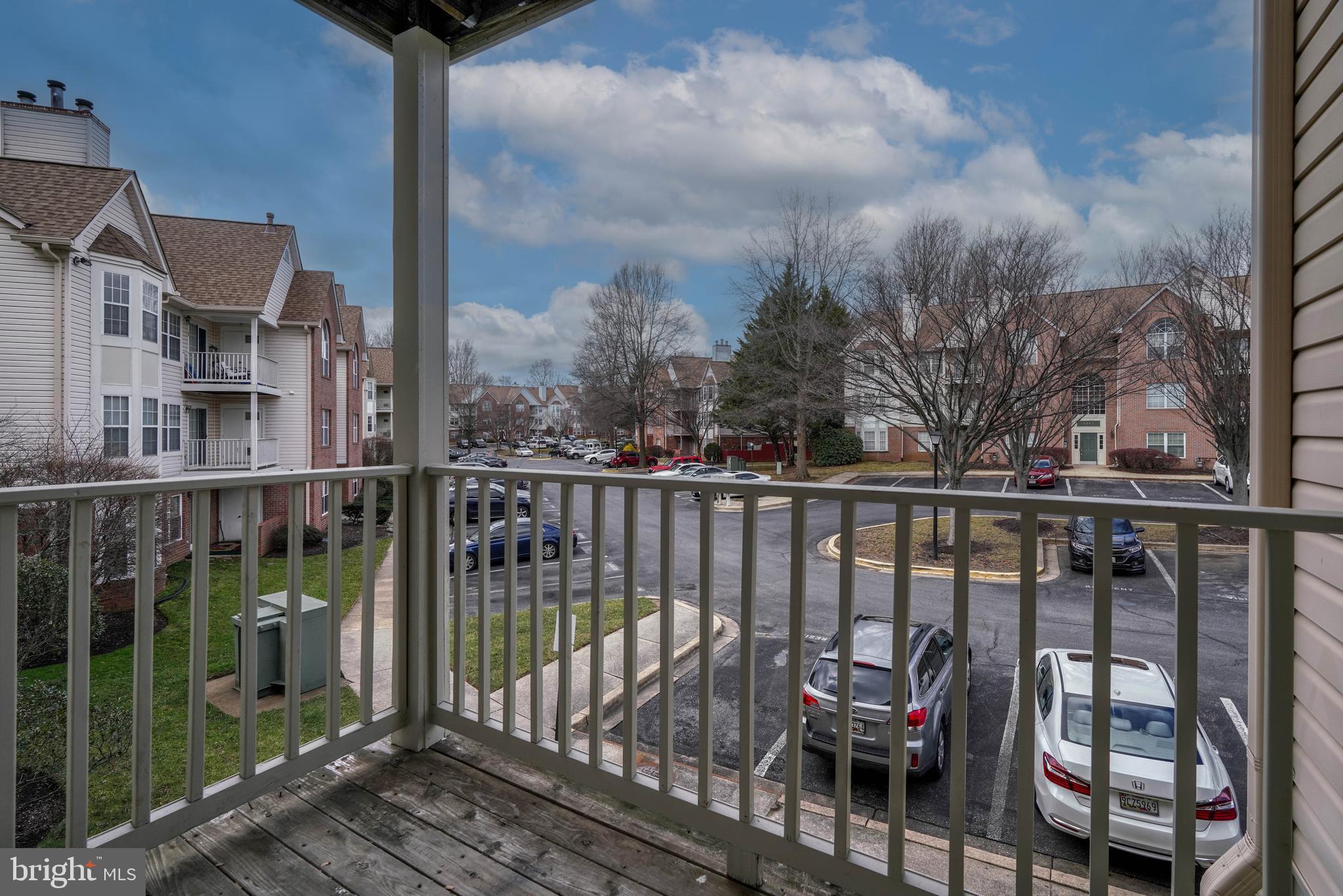 LAKE POINTE AT TOWN CENTER - Residential