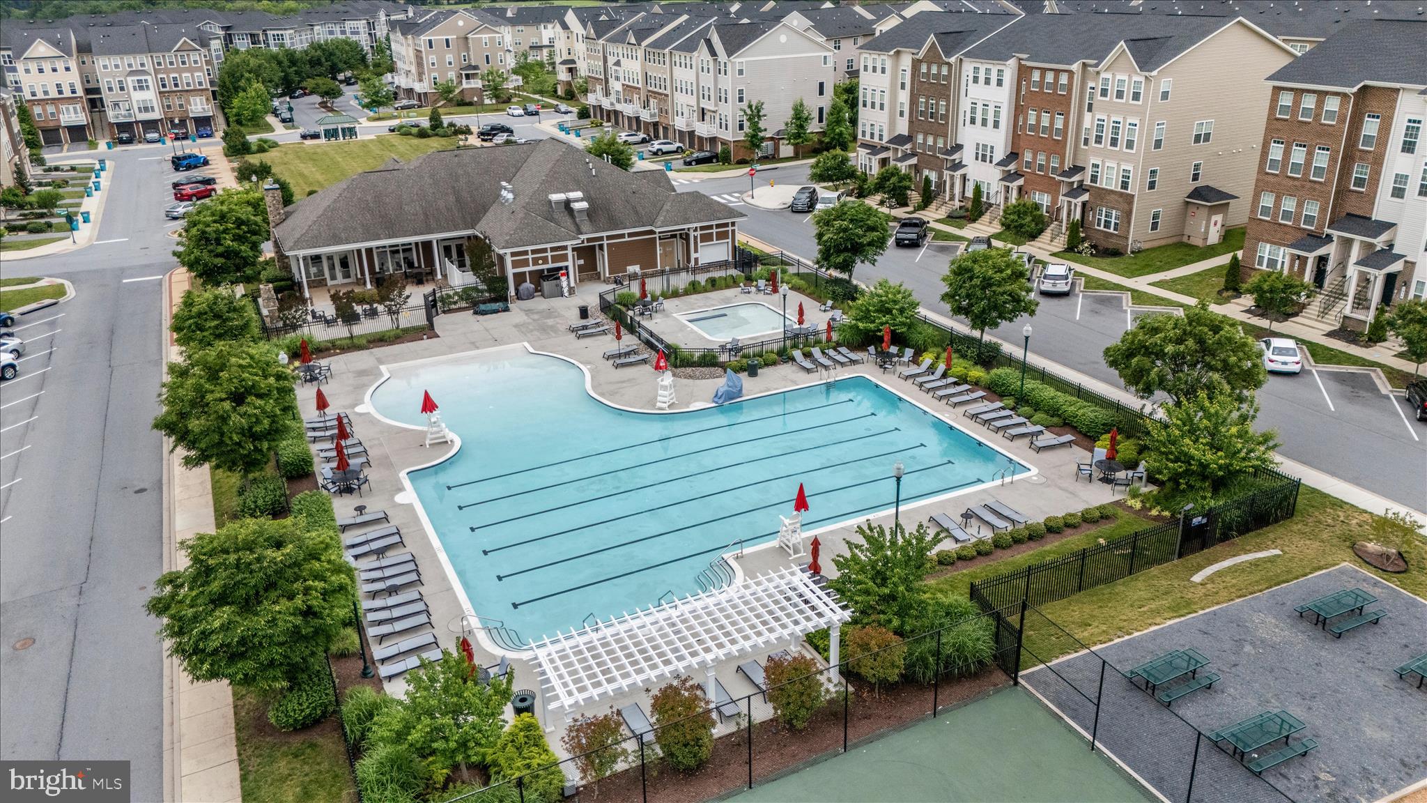 JEFFERSON PLACE - Residential