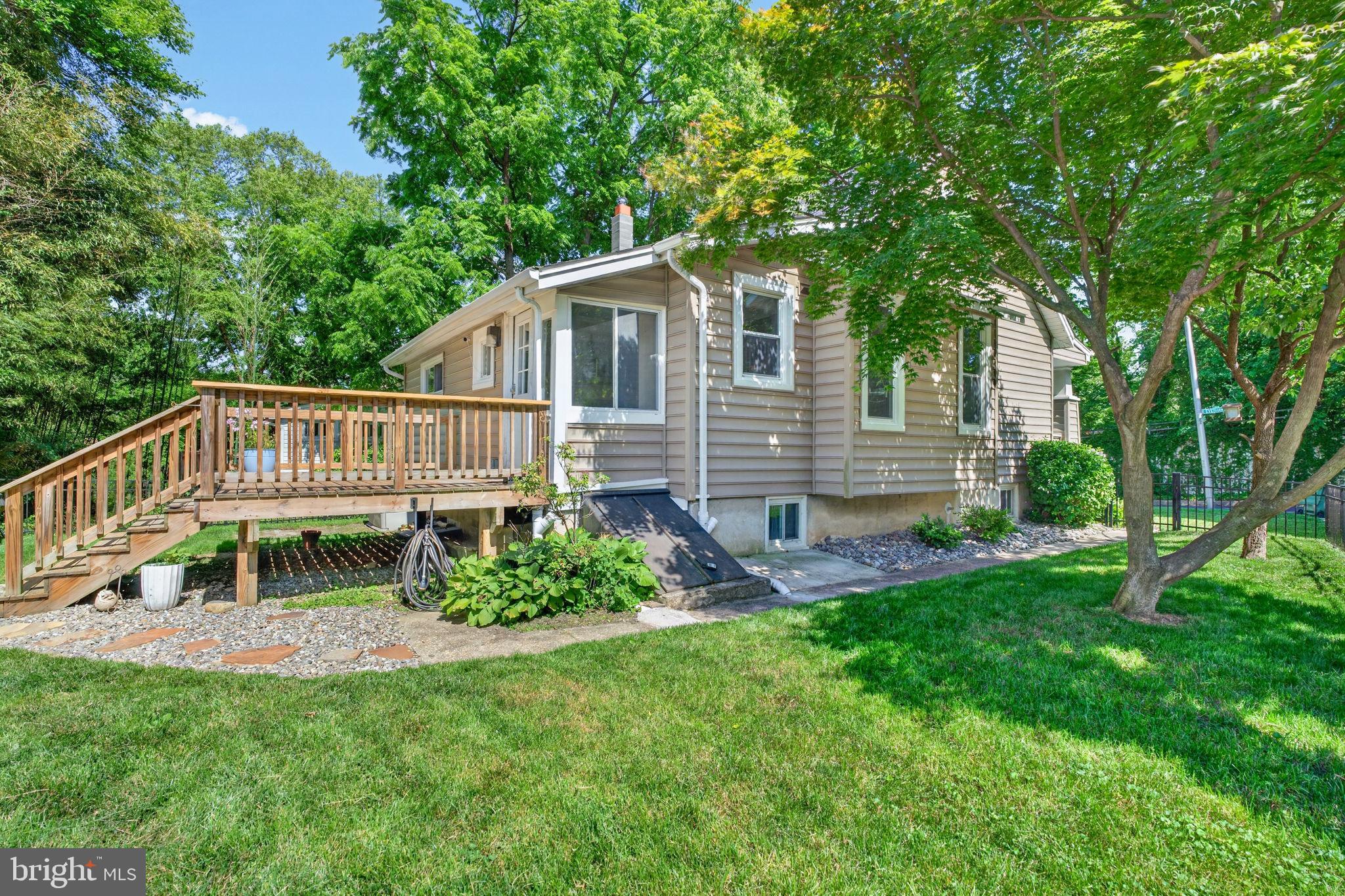 LAKE EVESHAM HISTORIC DISTRICT - Residential
