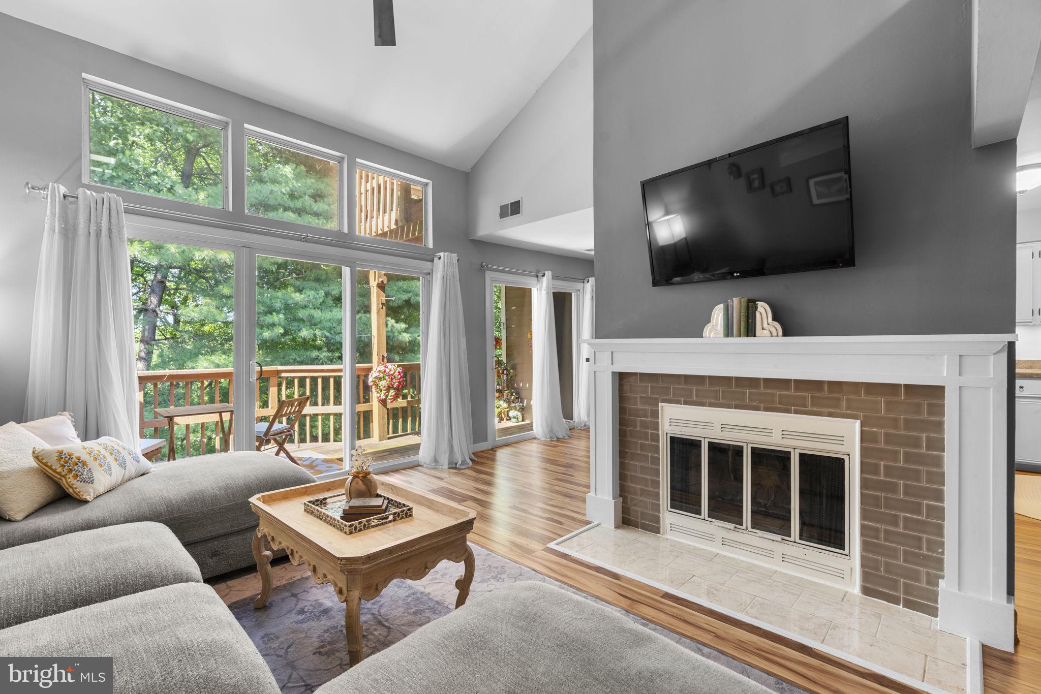 VILLAGE OF OWEN BROWN - Residential