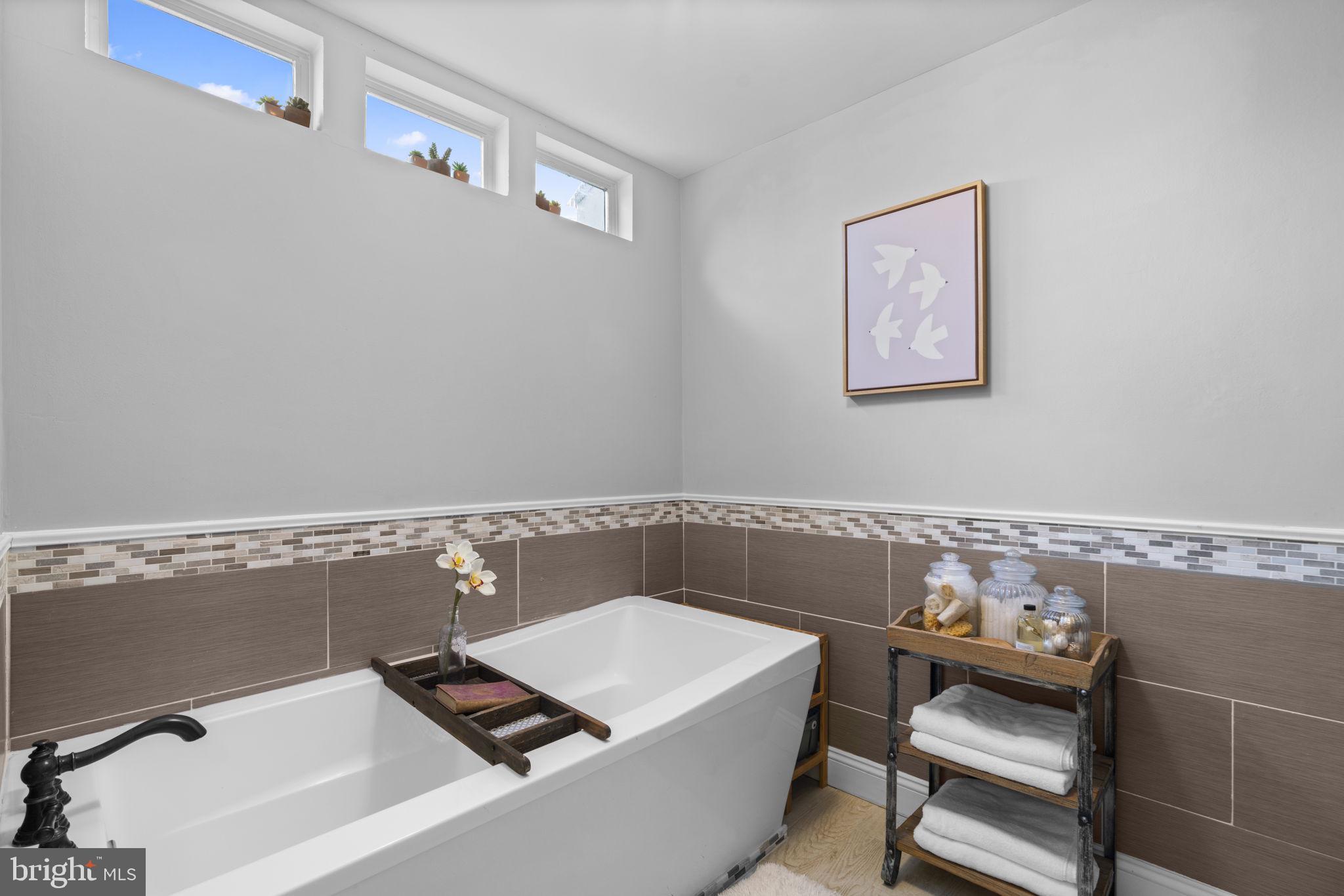 VILLAGE OF OWEN BROWN - Residential