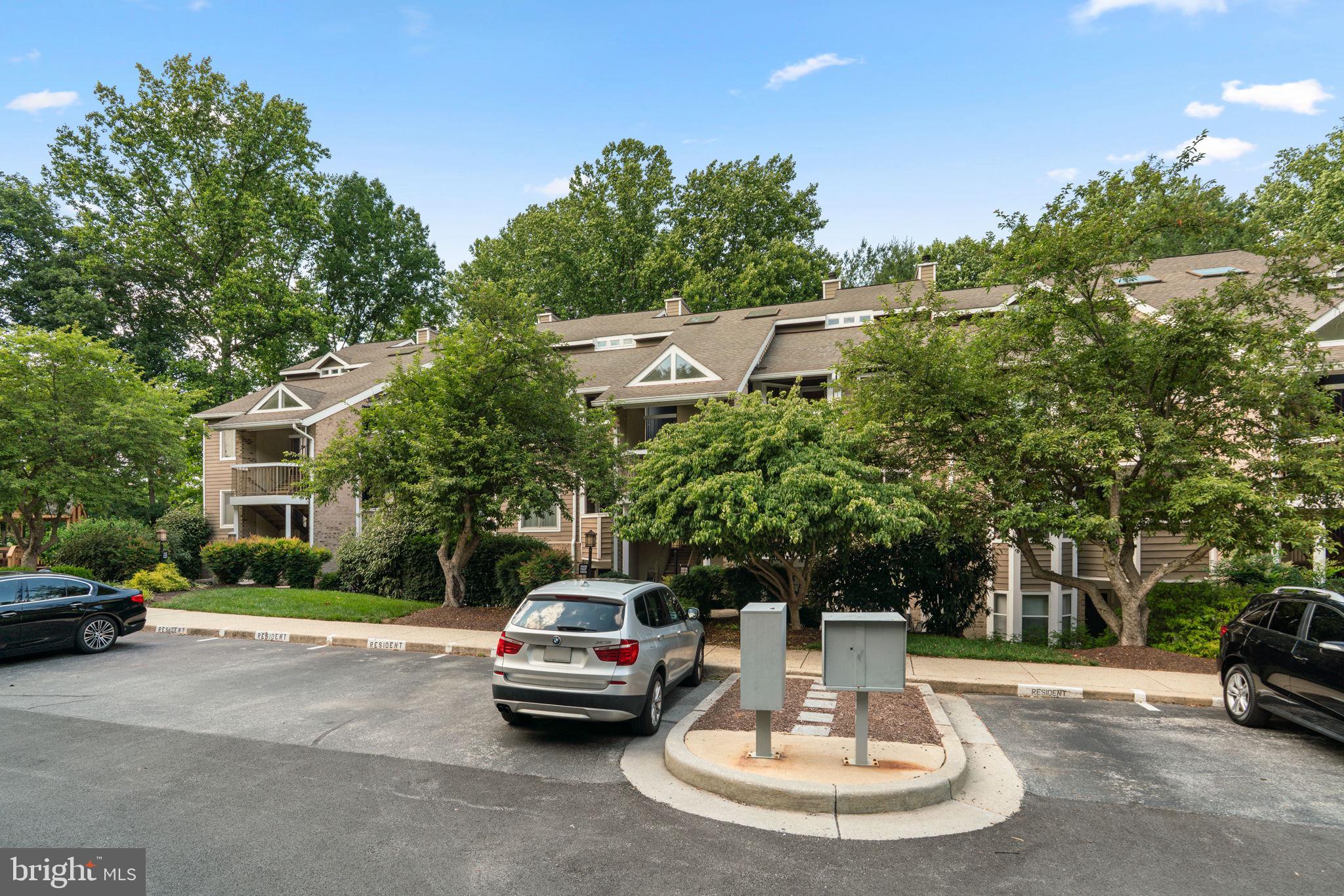 VILLAGE OF OWEN BROWN - Residential