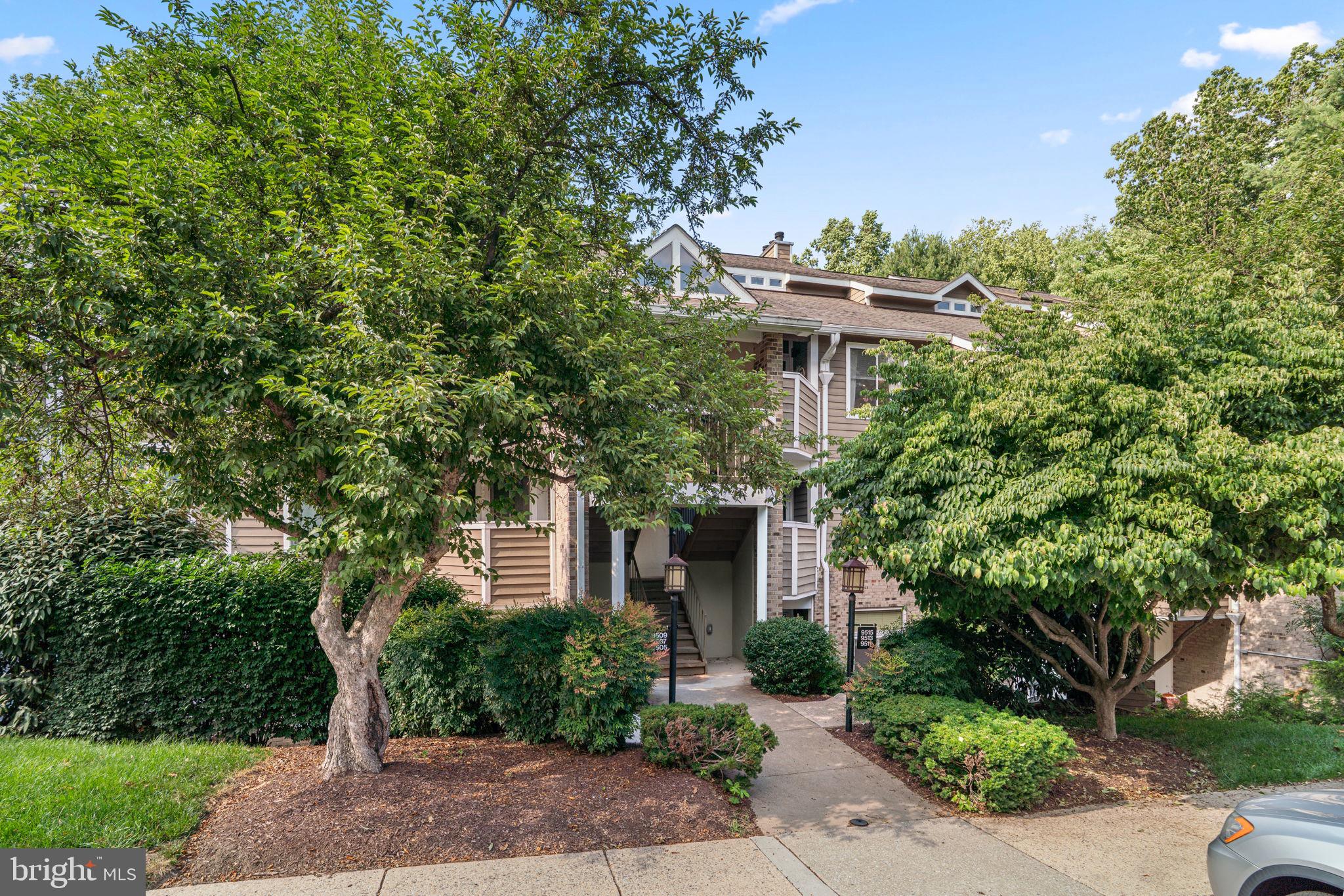 VILLAGE OF OWEN BROWN - Residential